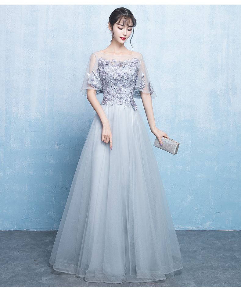 Pre-order ชุดราตรียาวสีเทาแต่งลูกไม้ช่วงอกกระโปรงตาข่ายเชือกผูกหลัง