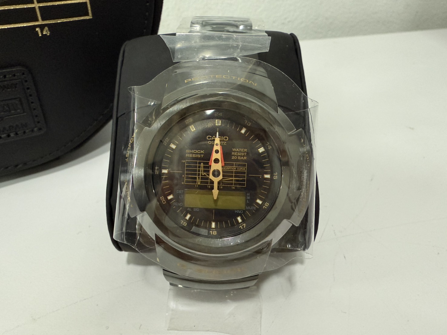 Casio x Porter G-Shock AWM-500GC AWM500GC Japan ของใหม่ ไม่เคยใช้