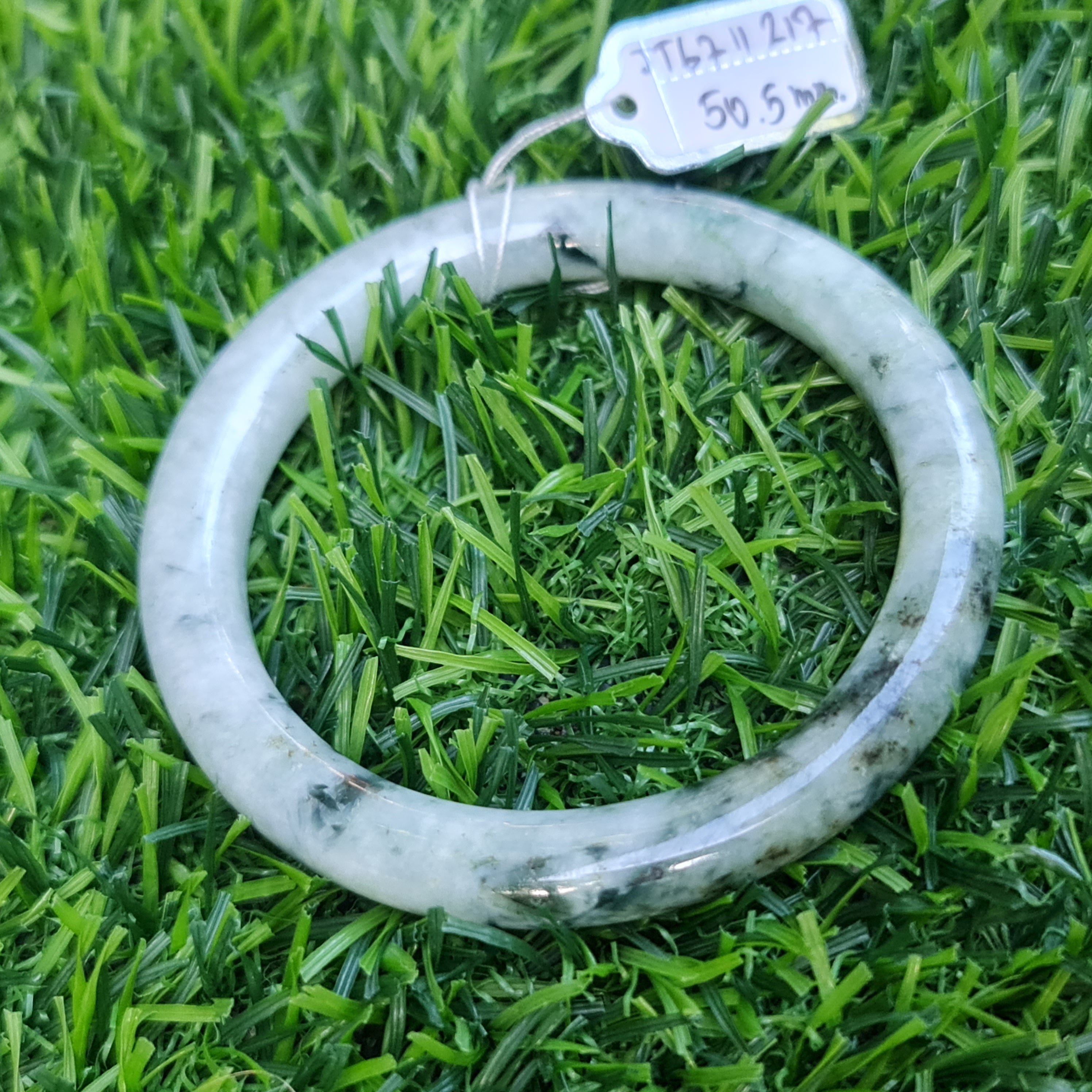 JT6711217 หยก พม่า แท้ Jade กำไลหยก 50.5 มม. (Jadeite bracelet) พม่า (Myanmar)