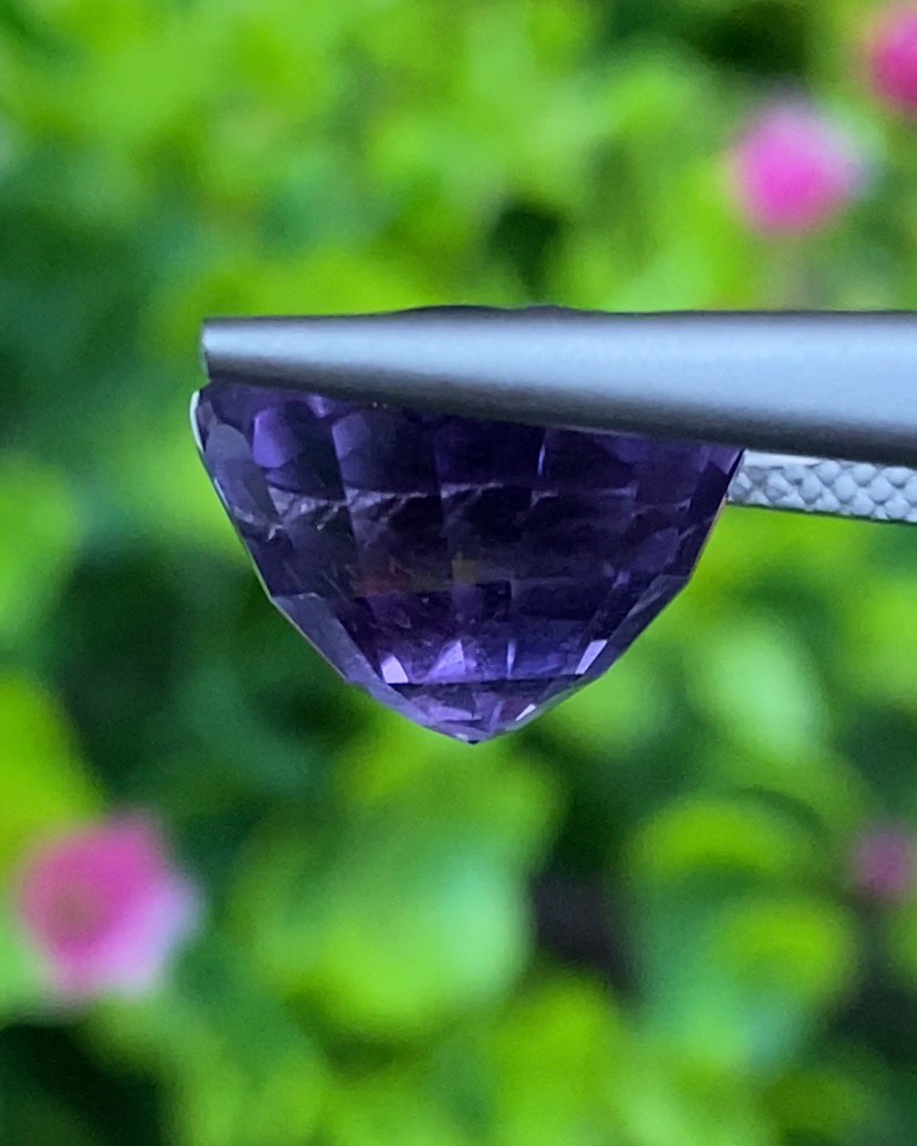 พลอย อเมทิส Amethyst 9.88 กะรัต (Cts.) พลอยแท้ อัญมณีมงคลประจําวันเกิด เครื่องประดับพลอย