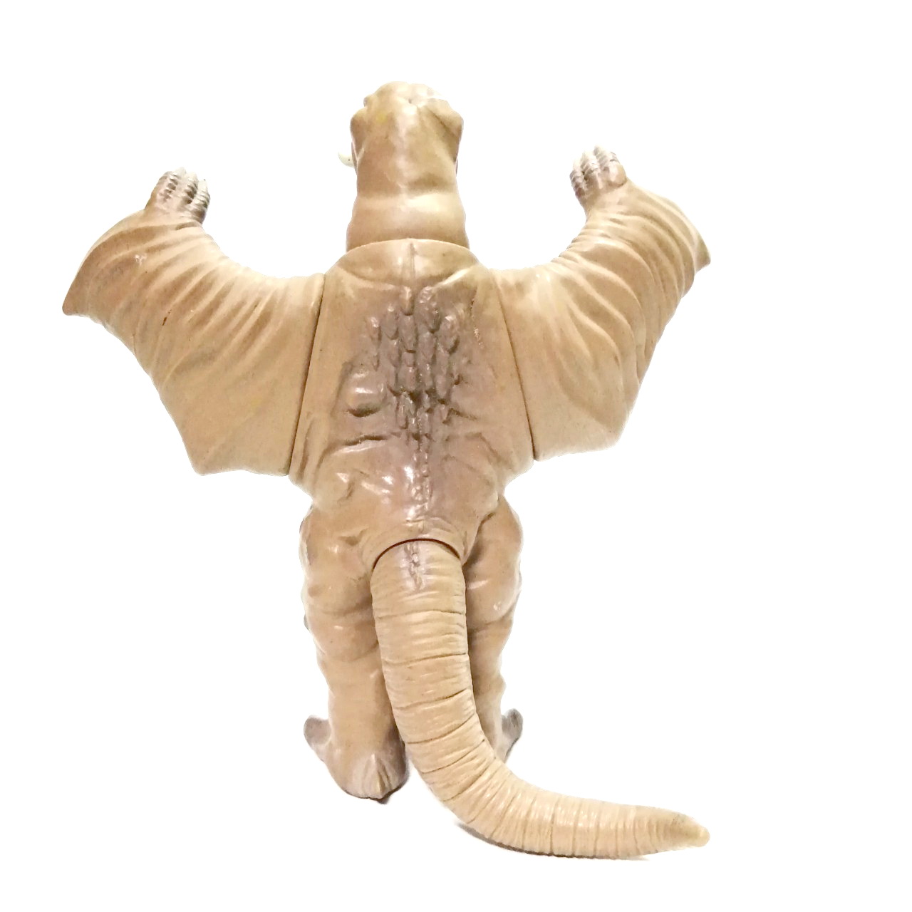 ซอฟ 7 นิ้ว สัตว์ประหลาดน้ำแข็ง เพกีร่า จาก ภาพยนตร์ อุลตร้าคิว สภาพดี หายากมาก*** มีรอยบ้าง สีเขาถลอกเล็กน้อย