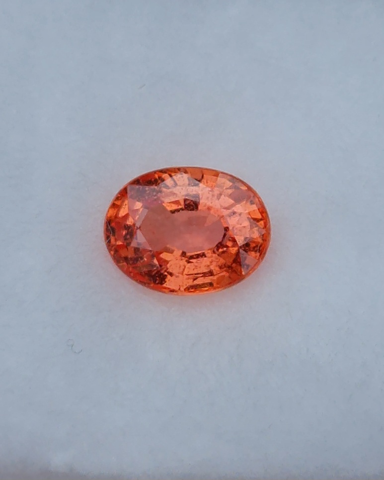 พลอย ออเรนจ์ แซฟไฟร์ Orange Sapphire 1.15 กะรัต (Cts.) พลอยแท้ อัญมณีมงคลประจําวันเกิด เครื่องประดับพลอย