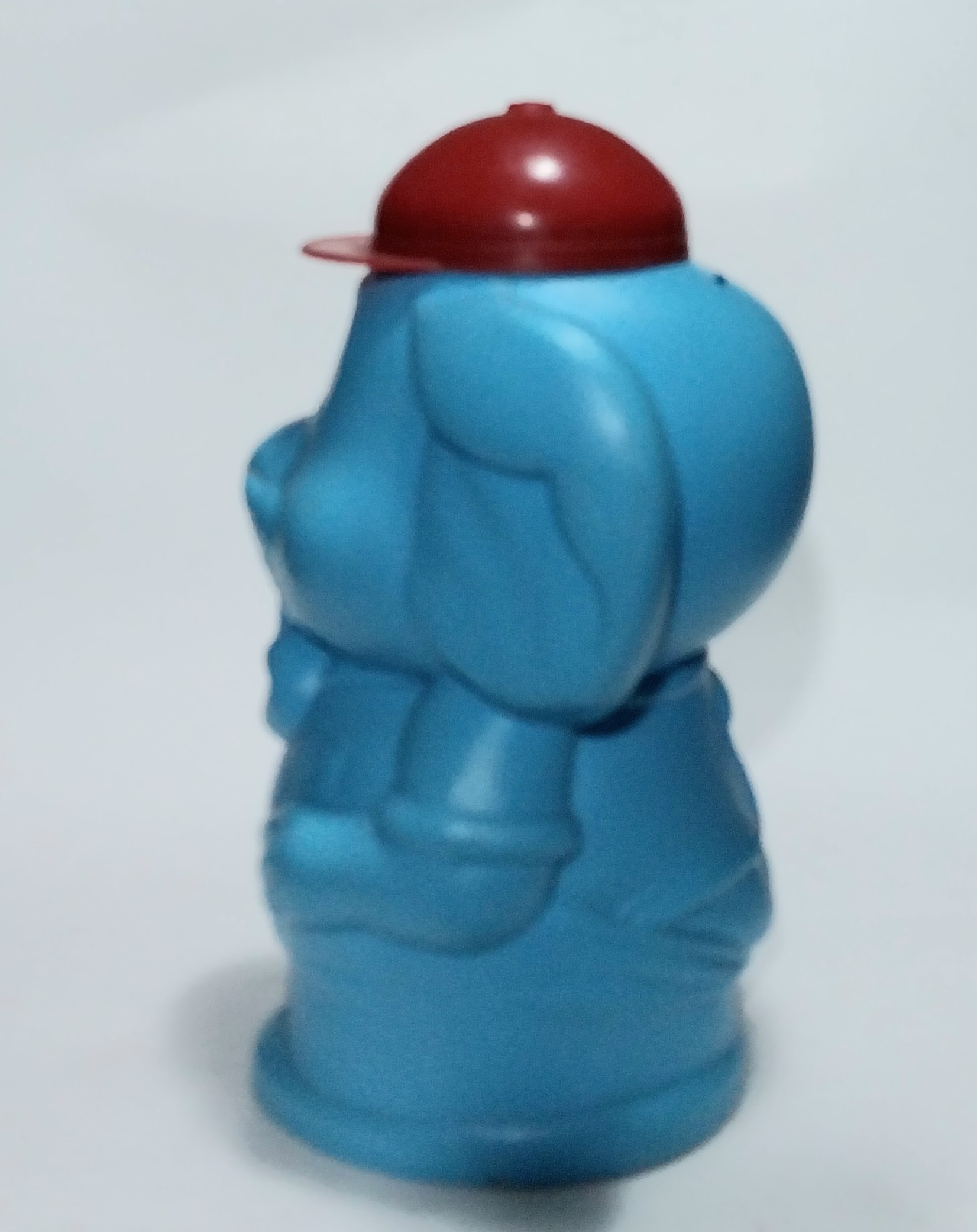 มีหลายภาพ,กระปุกออมสิน ช้างน้อยตัวใหญ่ ประมาณ 10 นิ้ว ตามภาพ งานพลาสติก โปร่ง มีหมวกเป็นฝา