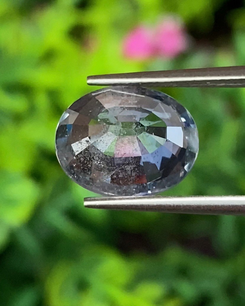 พลอย ซิวเวอร์ แซฟไฟร์ Silver Sapphire 7.02 กะรัต (Cts.) ดิบ Unheated พลอยแท้ อัญมณีมงคลประจําวันเกิด เครื่องประดับพลอย