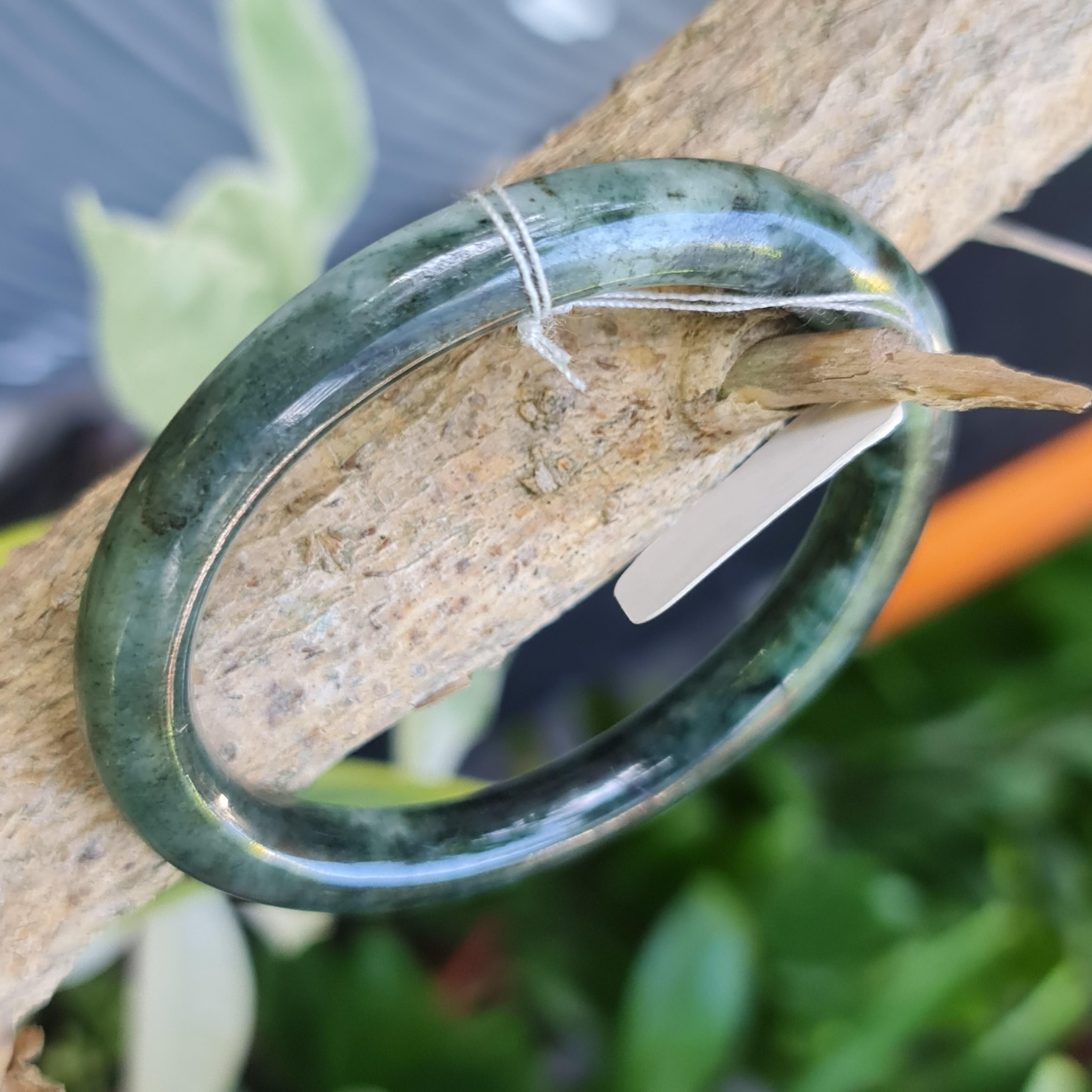 JB6711062 หยก พม่า แท้ Jade กำไลหยก 50.2 มม. (Jadeite bracelet) พม่า (Myanmar)