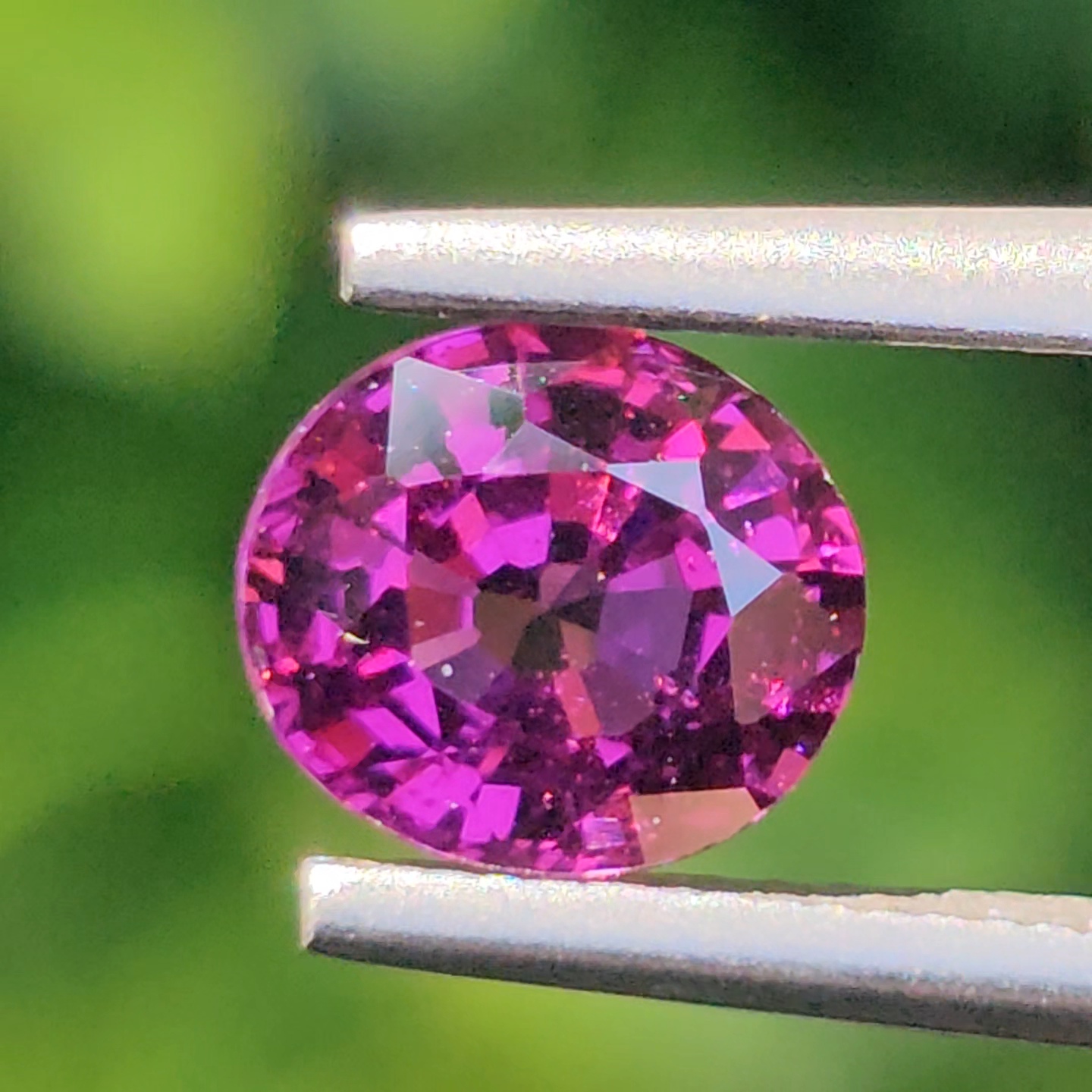 พลอย อุมบาไลต์ การ์เน็ต Umbalite Garnet 1.07กะรัต (Cts.) ดิบ Unheated ลอยแท้ อัญมณีมงคลประจําวันเกิด เครื่องประดับพลอย