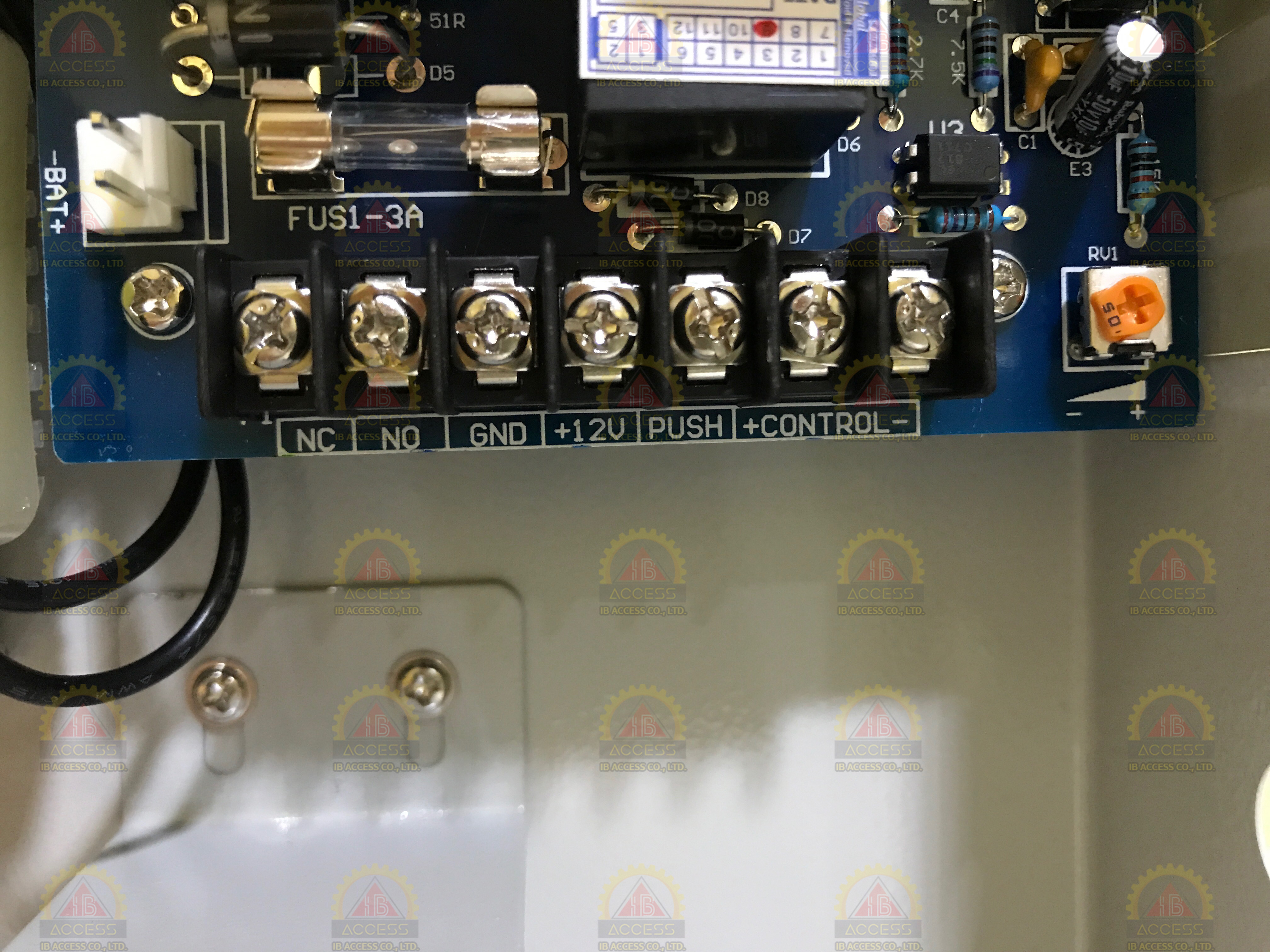 Power Supply 12Vdc 2A. ยี่ห้อ HIP รุ่น 901-2