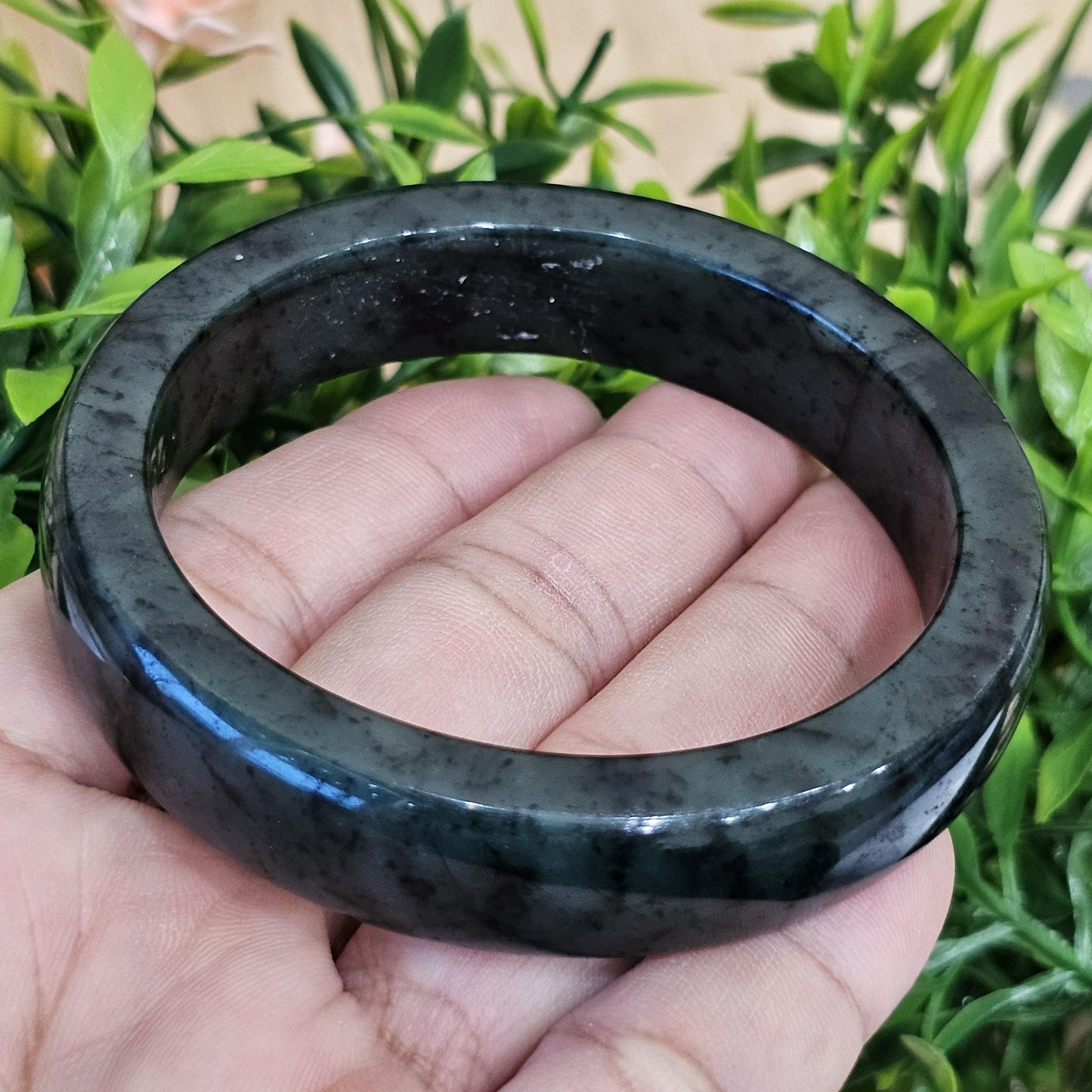 หยก พม่า แท้ Jade กำไลหยก (Jadeite bracelet) พม่า (Myanmar) 58.5 มม.