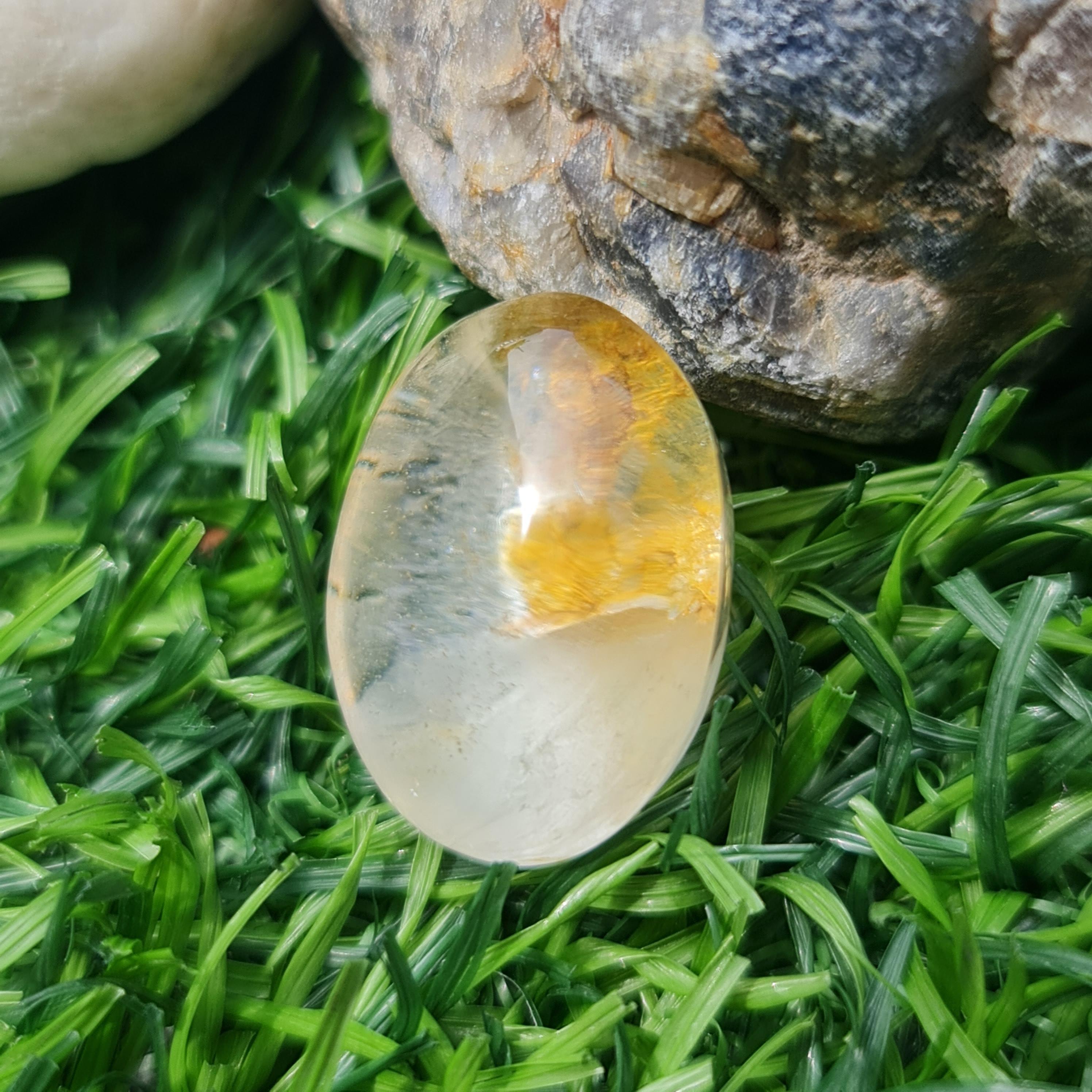 โป่งข่าม ควอตซ์ Rutilated Quartz 31.50 กะรัต Cts. พลอยแท้ อัญมณีมงคลประจําวันเกิด เครื่องประดับพลอย