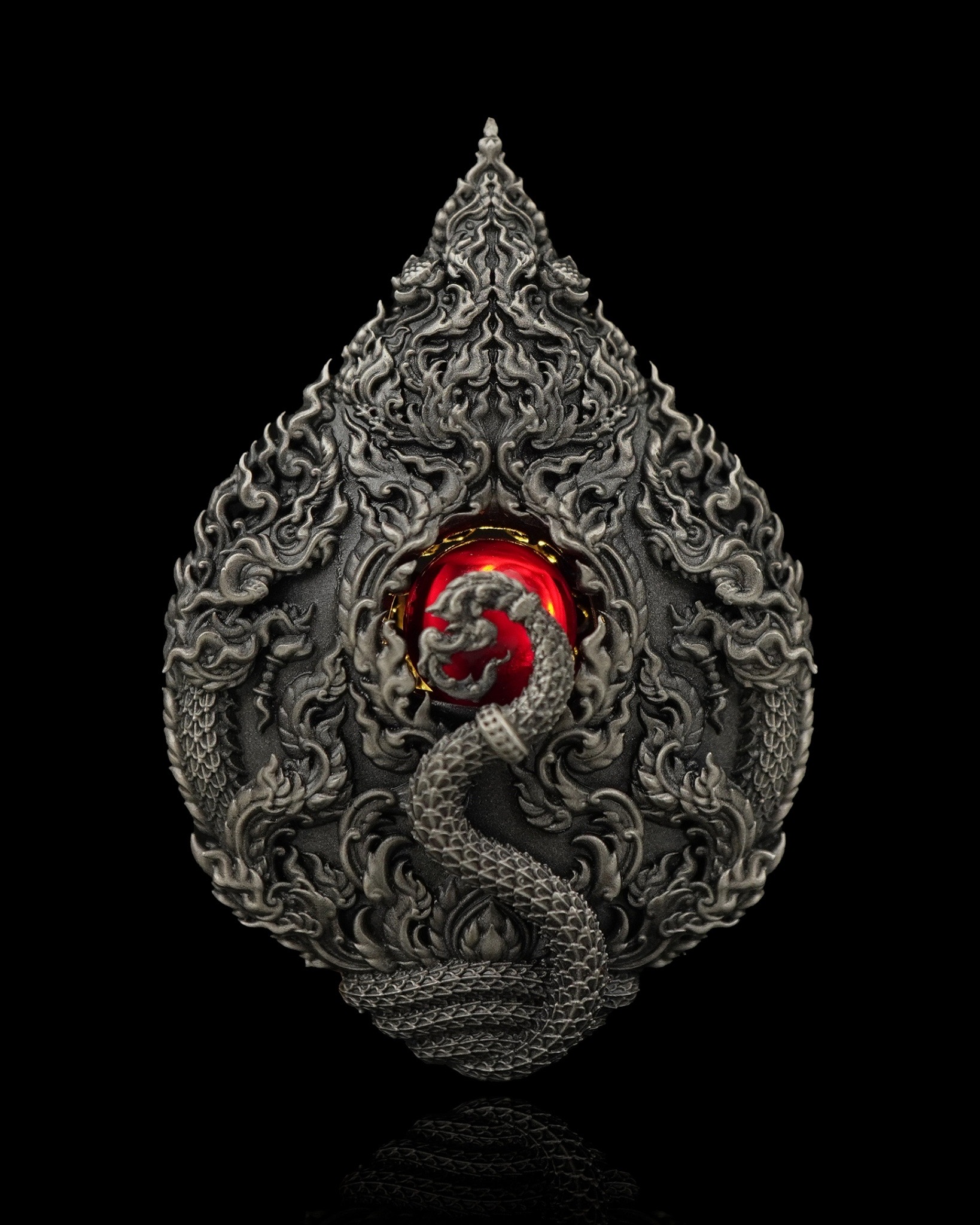 เหรียญมณีนาคราชแก้วบุญฤทธิ์ รหัส2 เนื้อเงินแท้รมซาติน