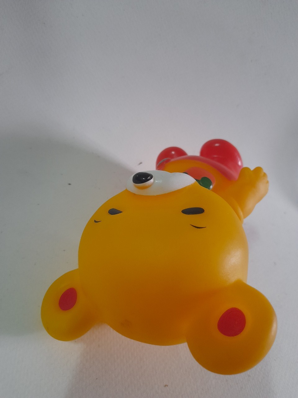 มีหลายภาพ ของเก่าสะสม ตุ๊กตายางบีบรูปหมี งานเรโทร เก่าเก็บ