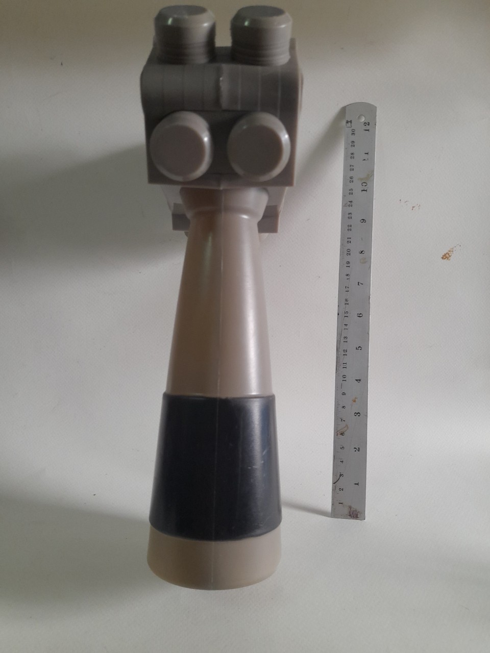 มีหลายภาพ ฆ้อนธอว์ Thor จาก ภาค Ragnarok `งานพรีเมี่ยมโรงหนัง ขนาดตามภาพ ใส่น้ำหรือเป็นออมสิน ของมีตามภาพ