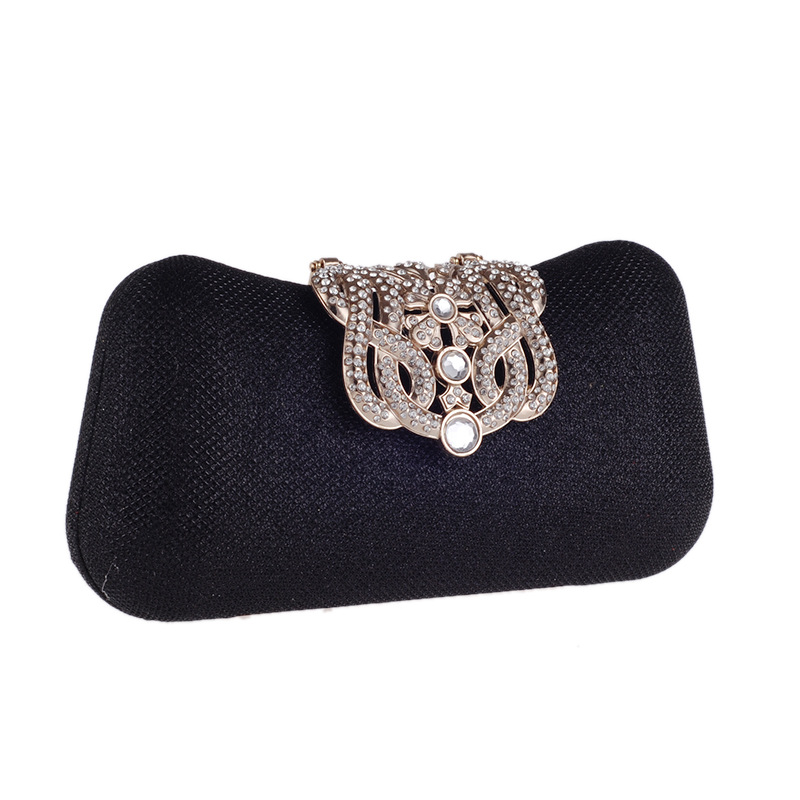 Pre-order กระเป๋าออกงาน Evening Clutch ทรงสวย แต่งเพชร จับถนัดมือ สวยหรู