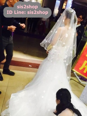 ชุดเจ้าสาว ชุดราตรียาวแขนกุด สีขาว ทรงหางปลา ผ้าลูกไม้ เว้าหลัง เชือกผูกหลัง สวยหรู สำเนา