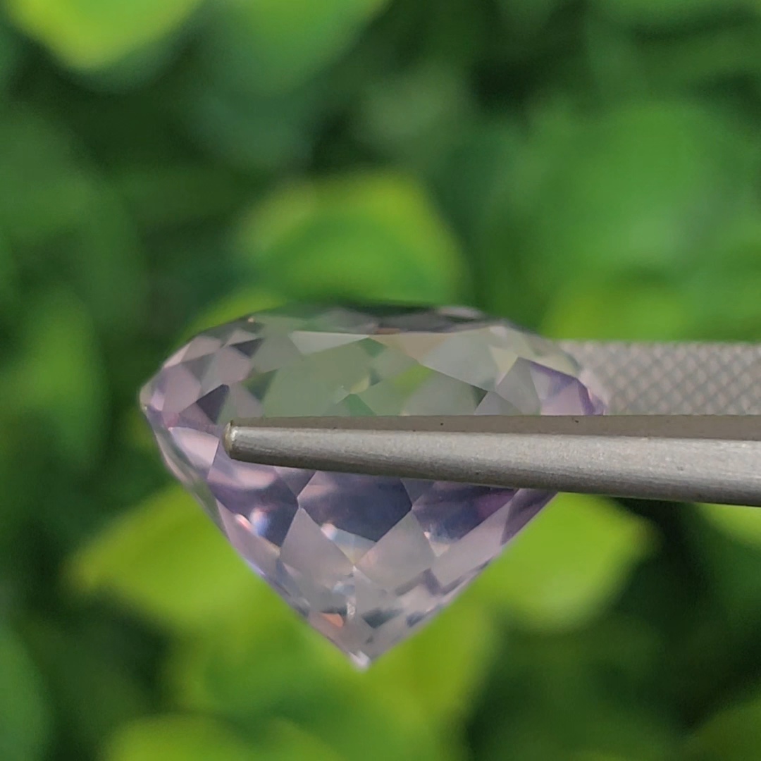 พลอย ลาเวนเดอร์ ควอตซ์ Lavender Quartz 27.72 กะรัต (Cts.) พลอยแท้ อัญมณีมงคลประจําวันเกิด เครื่องประดับพลอย