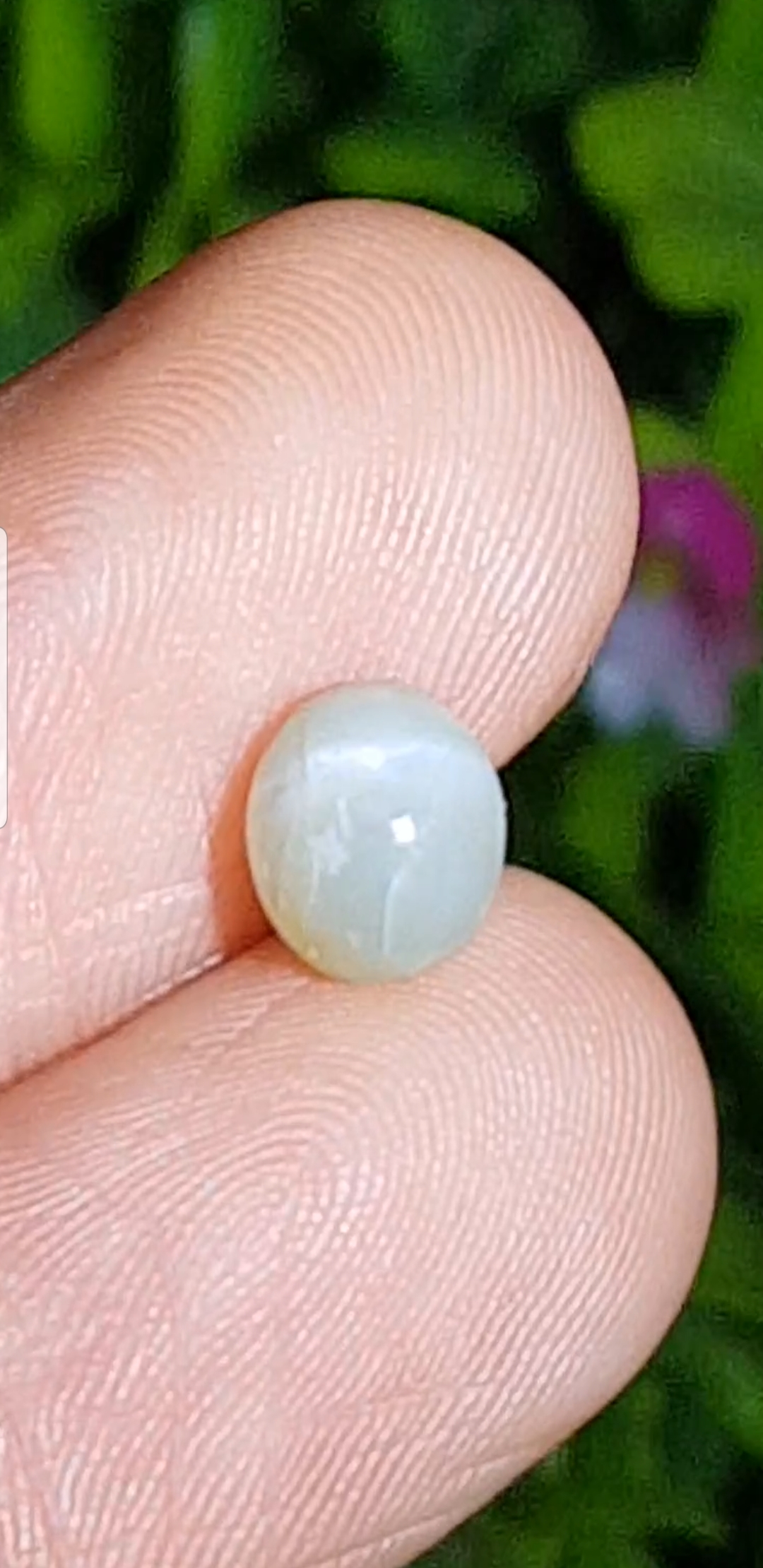 พลอย ตาแมว คริโซเบริล Cat eye Chrysoberyl 1.49 กะรัต (Cts.) พร้อมใบเซอร์ พลอยแท้ อัญมณีมงคลประจําวันเกิด เครื่องประดับพลอย