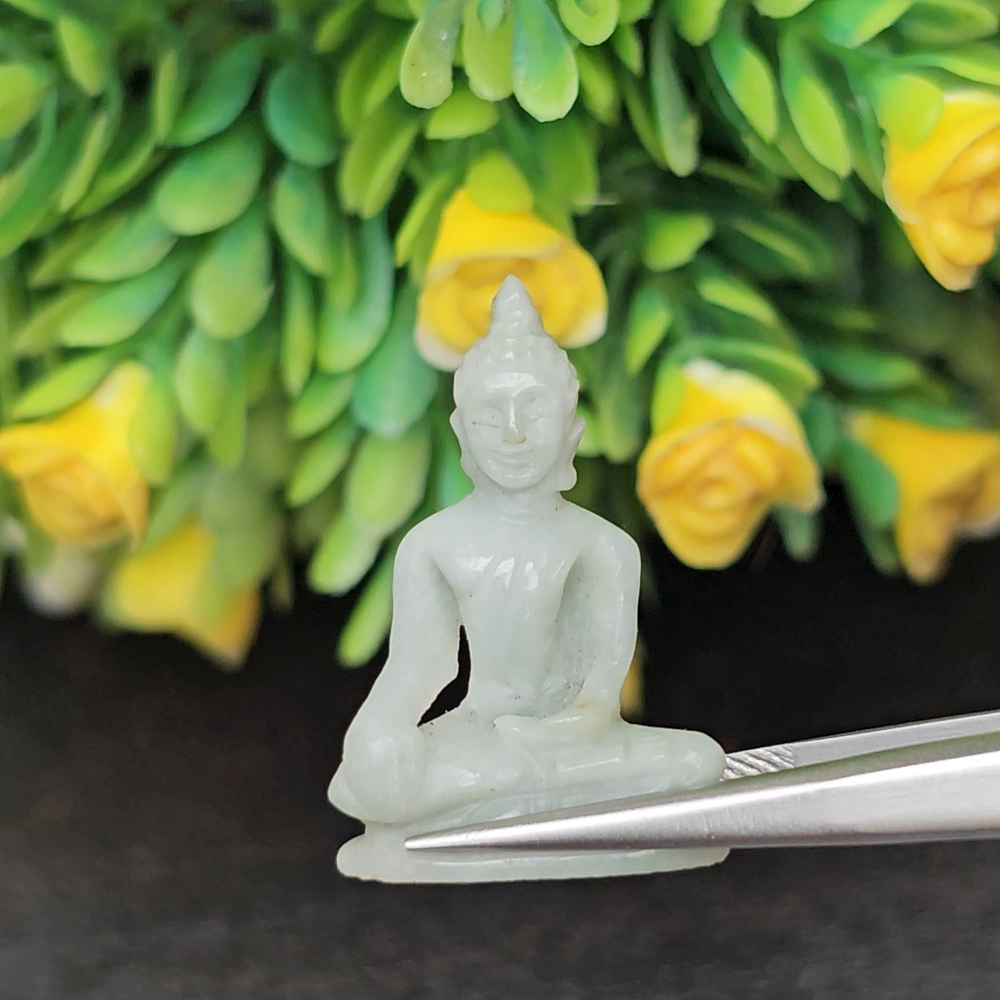 หยก แกะสลัก รูป พระ (Burmese jadeite) 15.29 กะรัต (cts.) หยก พม่า แท้