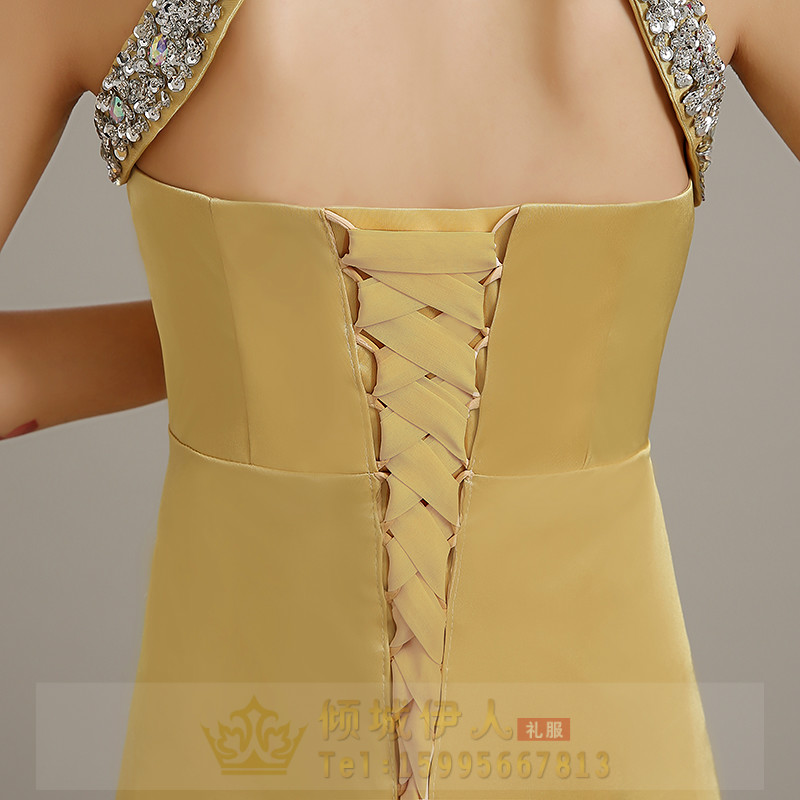 Pre-order ชุดราตรียาว คล้องคอ ผ้าซาติน ตีเกล็ดช่วงอก กระโปรงจับจีบ ปักเลื่อม แต่งเพชร เรียบหรู เซ็กซี่ เชือกผูกหลัง