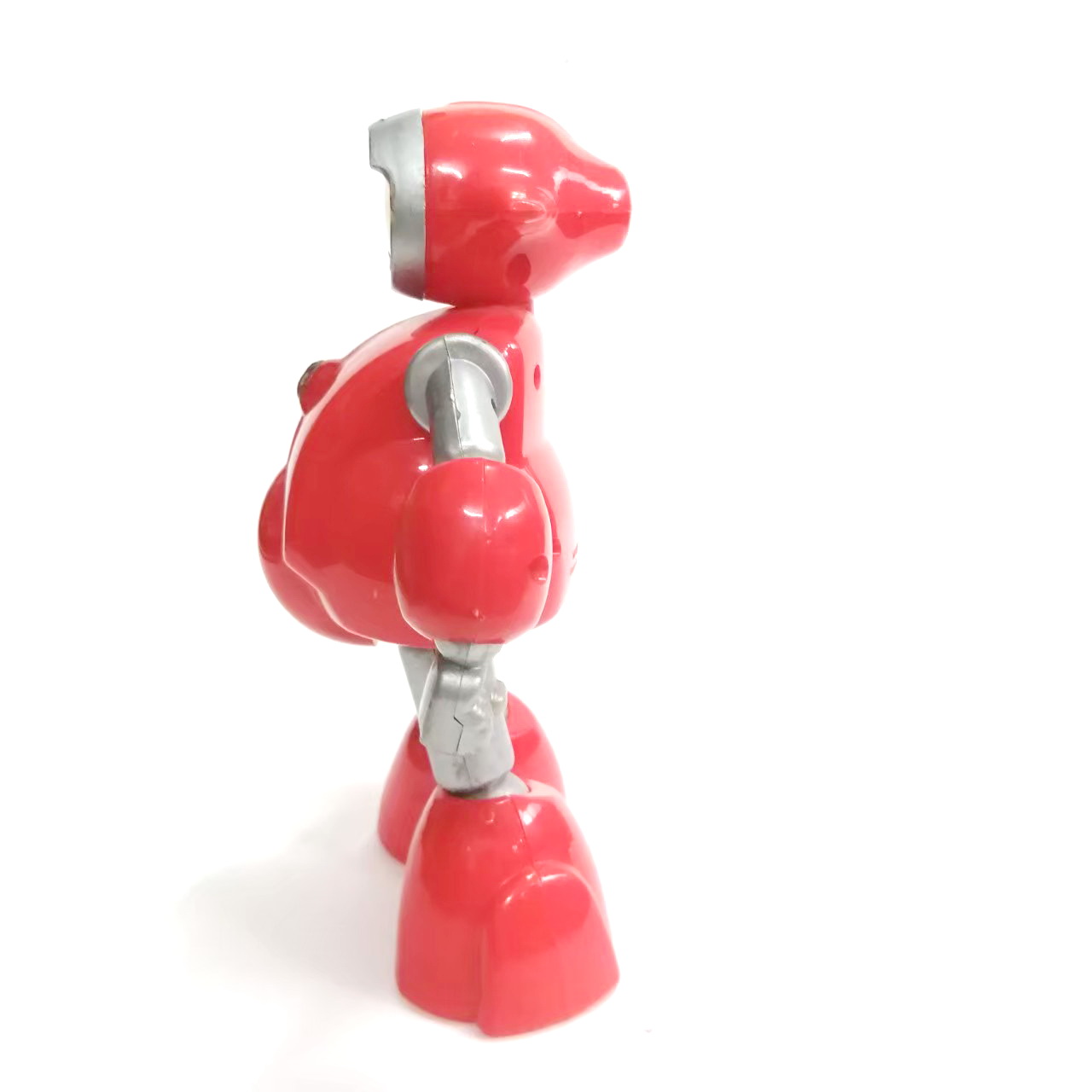 ขนาด 5.5 - 6 นิ้ว *** มีรอยชำรุดกระจกหาย ขาหลวมข้างหนึ่ง ฟิกเกอร์พลาสติก ไฮเปอร์บอต ไม่พบบ่อย มือสองของมีตามภาพ