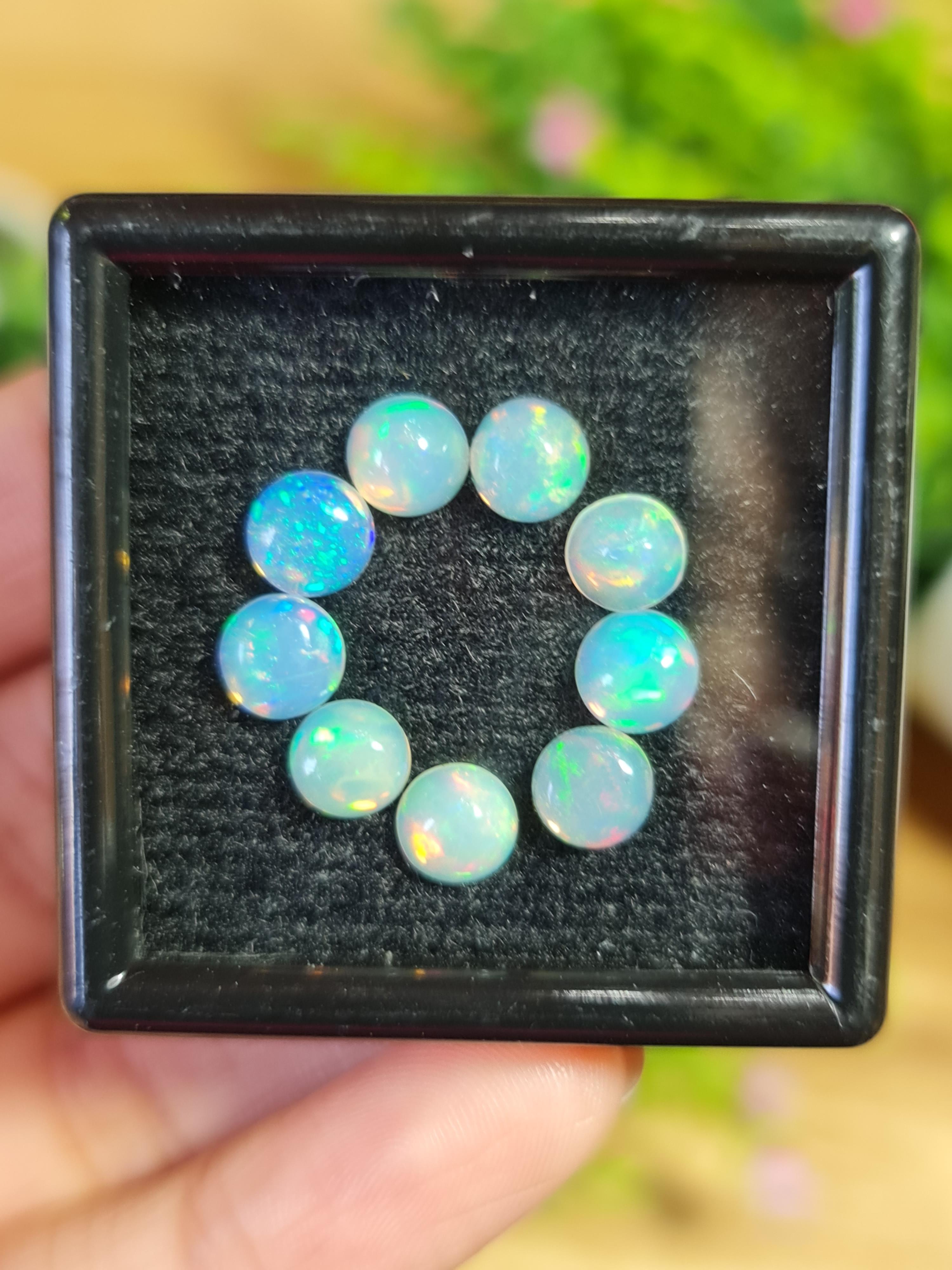 พลอย โอปอล Opal 9 เม็ด (Pcs.) 4.67 กะรัต (Cts.)พลอยแท้ อัญมณีมงคลประจําวันเกิด เครื่องประดับพลอย