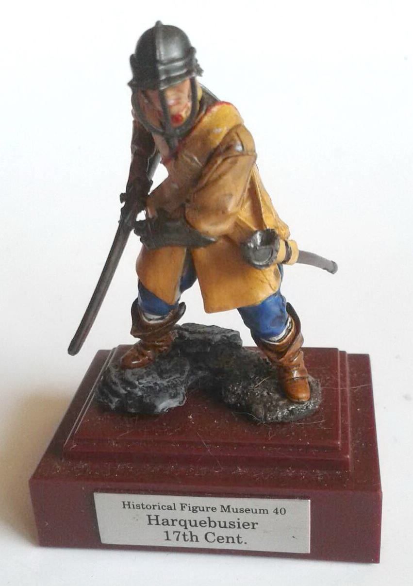 ของสะสม ฟิกเกอร์อนุสาวรีย์ทหารถือปืน ในช่วงศตวรรษที่ 17 Historical Figure Museum 40 Harquebusier 17th Century