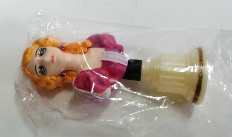 บัซครึ่งตัว แคแรคเตอร์ จาก กุหลาบแวร์ซาย์ ตัวมารีอังตัวเนต ทำสีสำเร็จ พร้อมการ์ด งานของ FURUTA สวยงามเก่าเก็บ