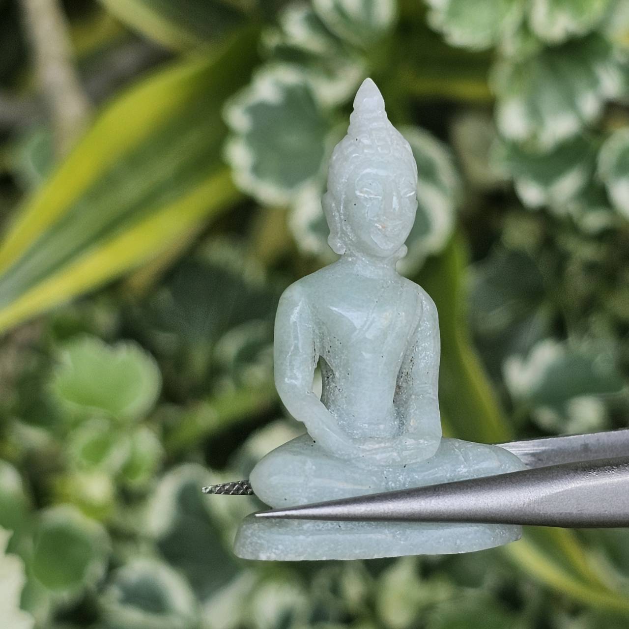 หยก แกะสลัก รูป พระ (Burmese jadeite) 28.45 กะรัต (cts.) หยก พม่า แท้