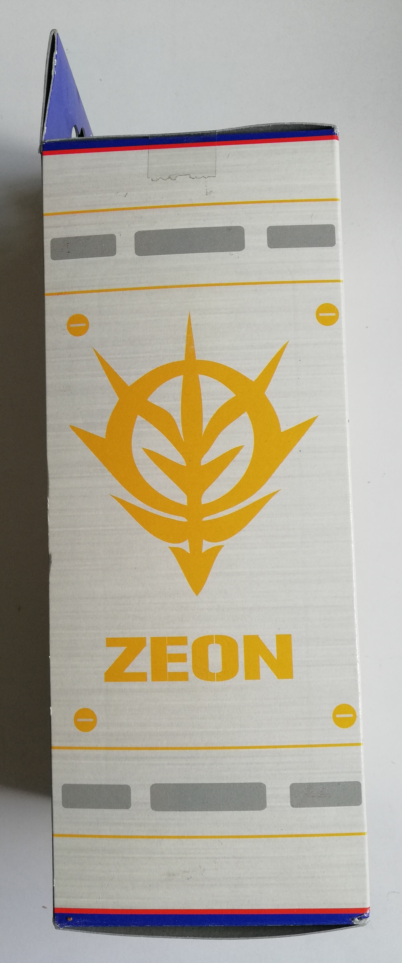 แก้วใส่น้ำร้อน-เย็น ลายกันดั้ม GUNDAM ,ซีออน , กล่องมีตำหนิ ตามภาพ