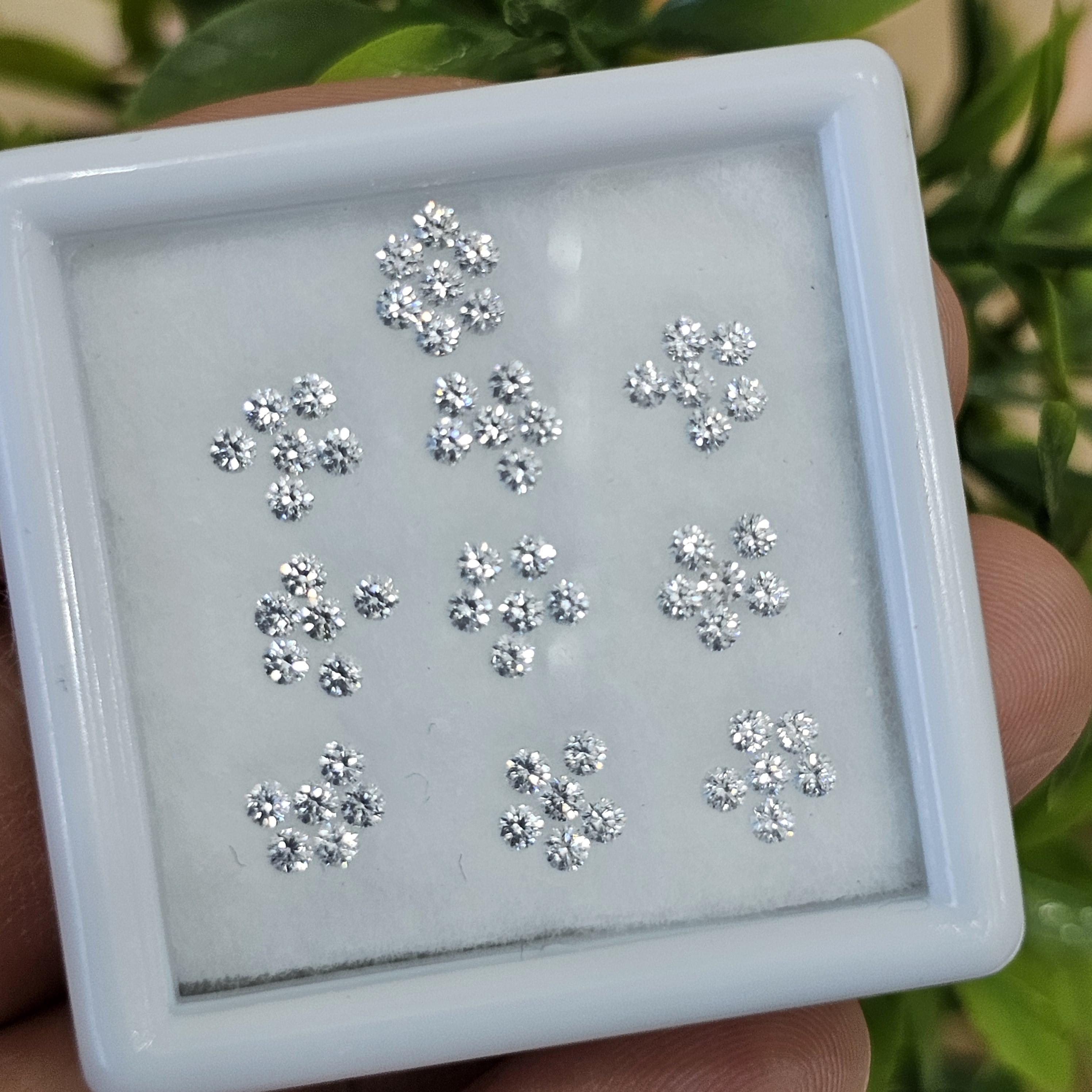พลอย เพทาย Natural Zircon 3.09 กะรัต (Cts.) 61 เม็ด (Pcs.) พลอยแท้ อัญมณีมงคลประจําวันเกิด เครื่องประดับพลอย