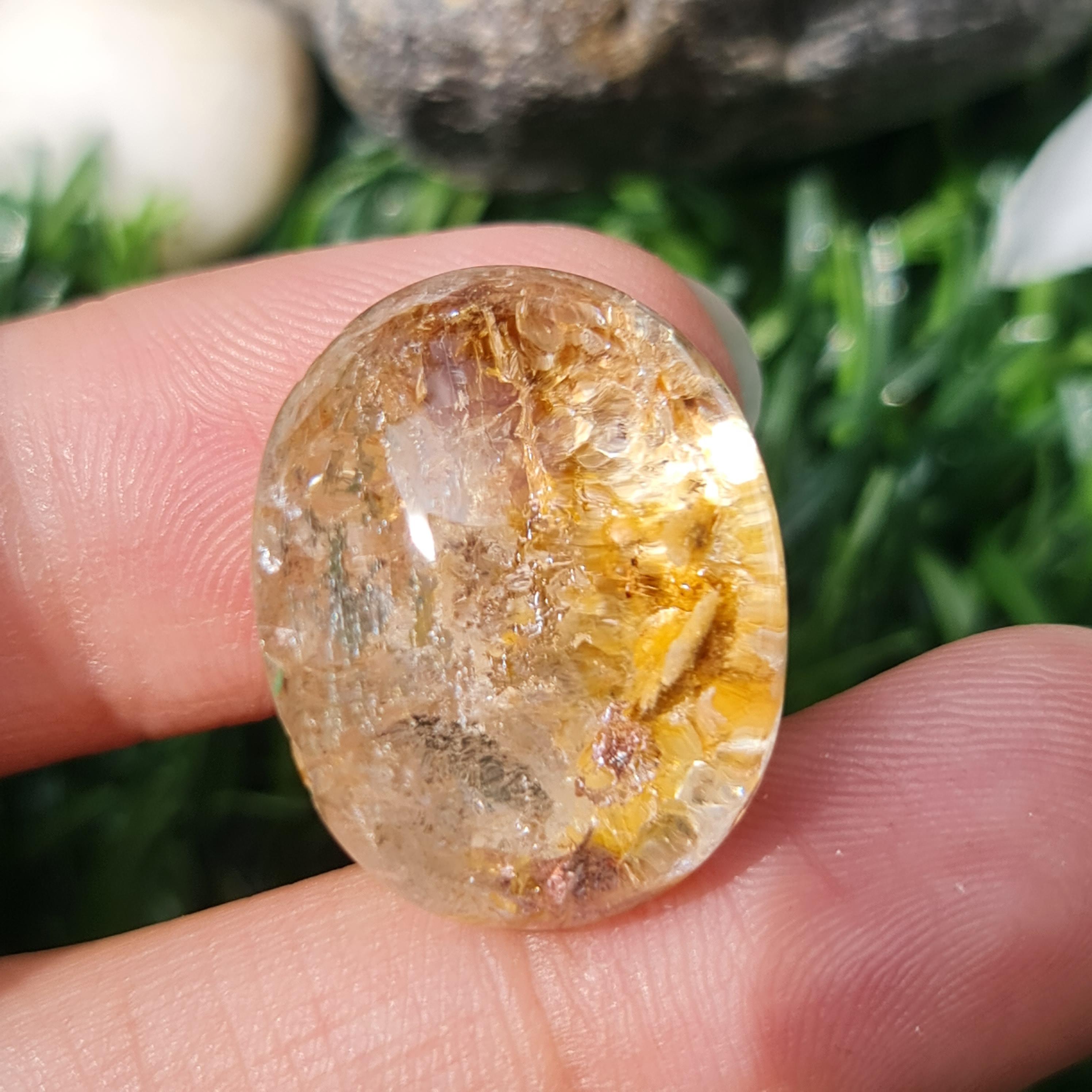 โป่งข่าม ควอตซ์ Rutilated Quartz 30.26 กะรัต Cts. พลอยแท้ อัญมณีมงคลประจําวันเกิด เครื่องประดับพลอย