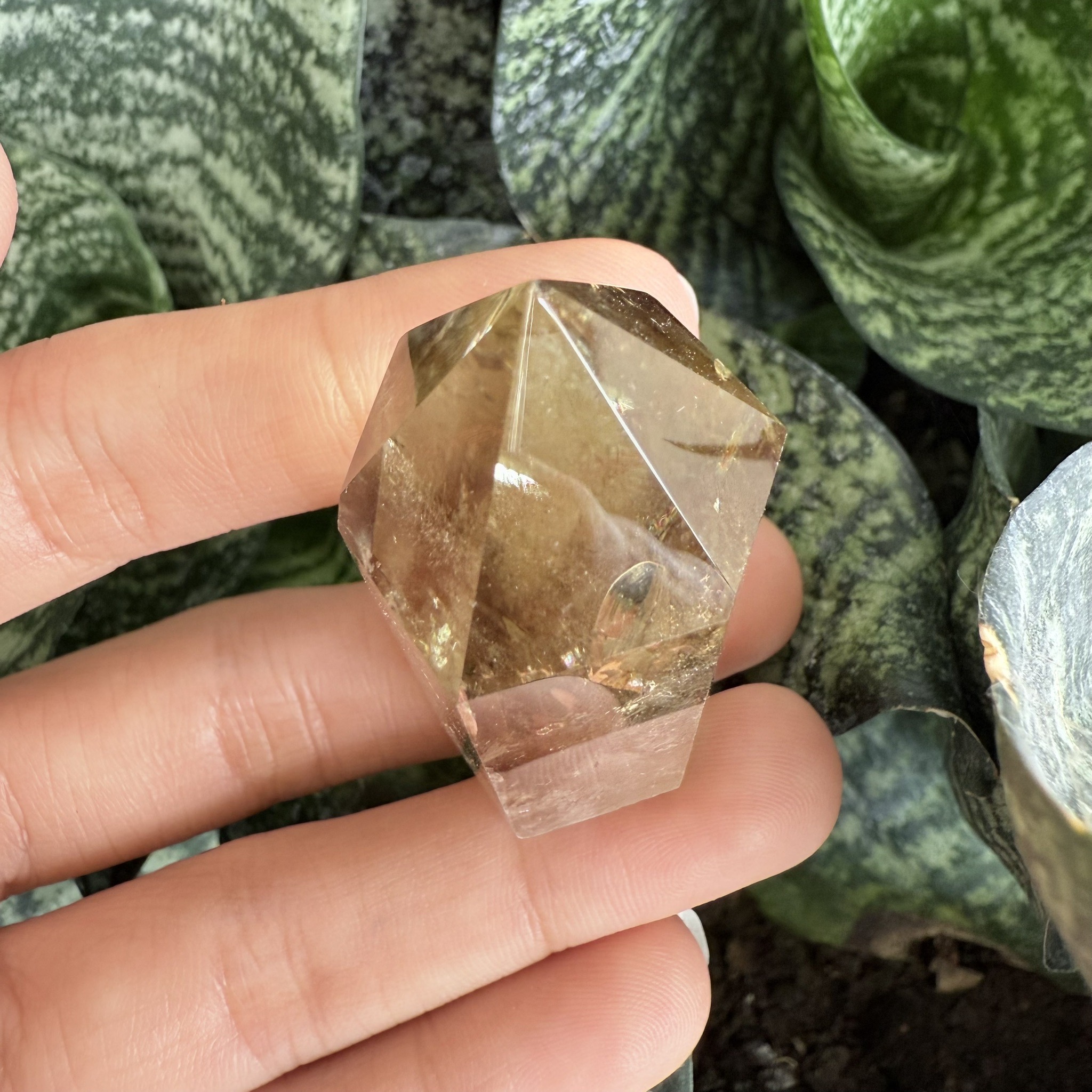 ก้อน ผลึก ซิทริน Citrine 200.00 กะรัต (Cts.) พลอยแท้ อัญมณีมงคลประจําวันเกิด เครื่องประดับพลอย