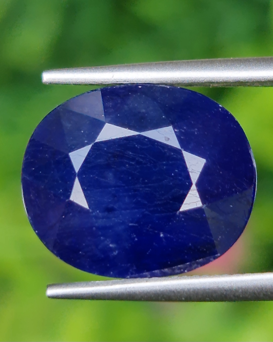พลอย ไพลิน blue sapphire 9.80 กะรัต (Cts.) พลอยแท้ อัญมณีมงคลประจําวันเกิด เครื่องประดับพลอย