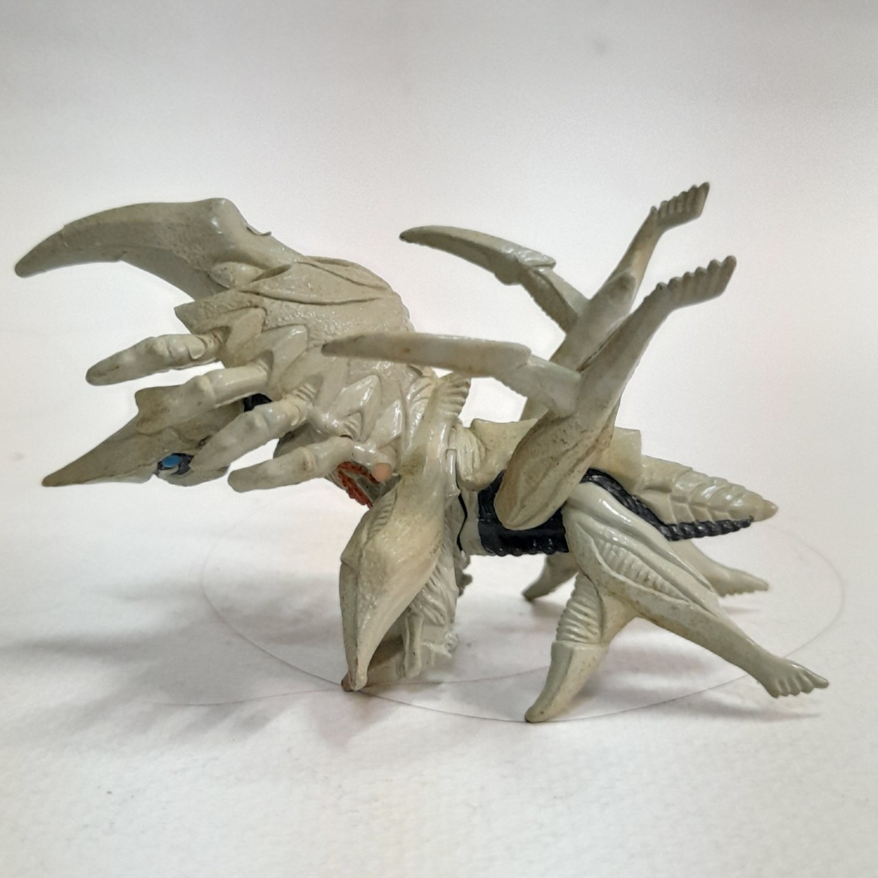 มีหลายภาพ,กาชาปอง 3 นิ้ว ขนาดตามรูป สัตว์ประหลาด ลีเจี้ยน จาก กาเมร่า มือสองสภาพดี หายากไม่พบบ่อย