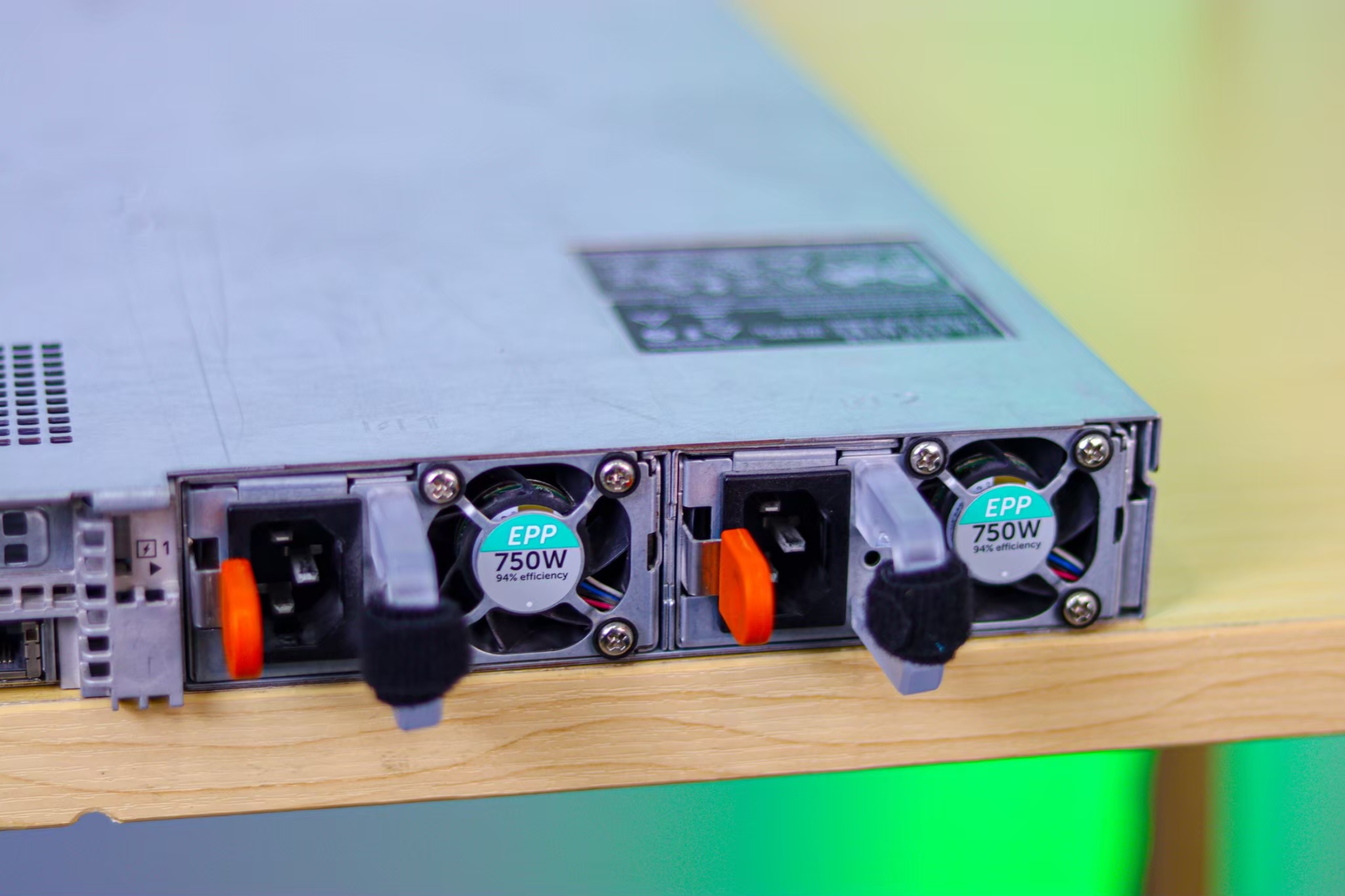 Server Dell R640 Xeon golde 6138 x2 No Ram tray x2 power x2 เครื่องสวย สินค้ามีจำนวนมาก