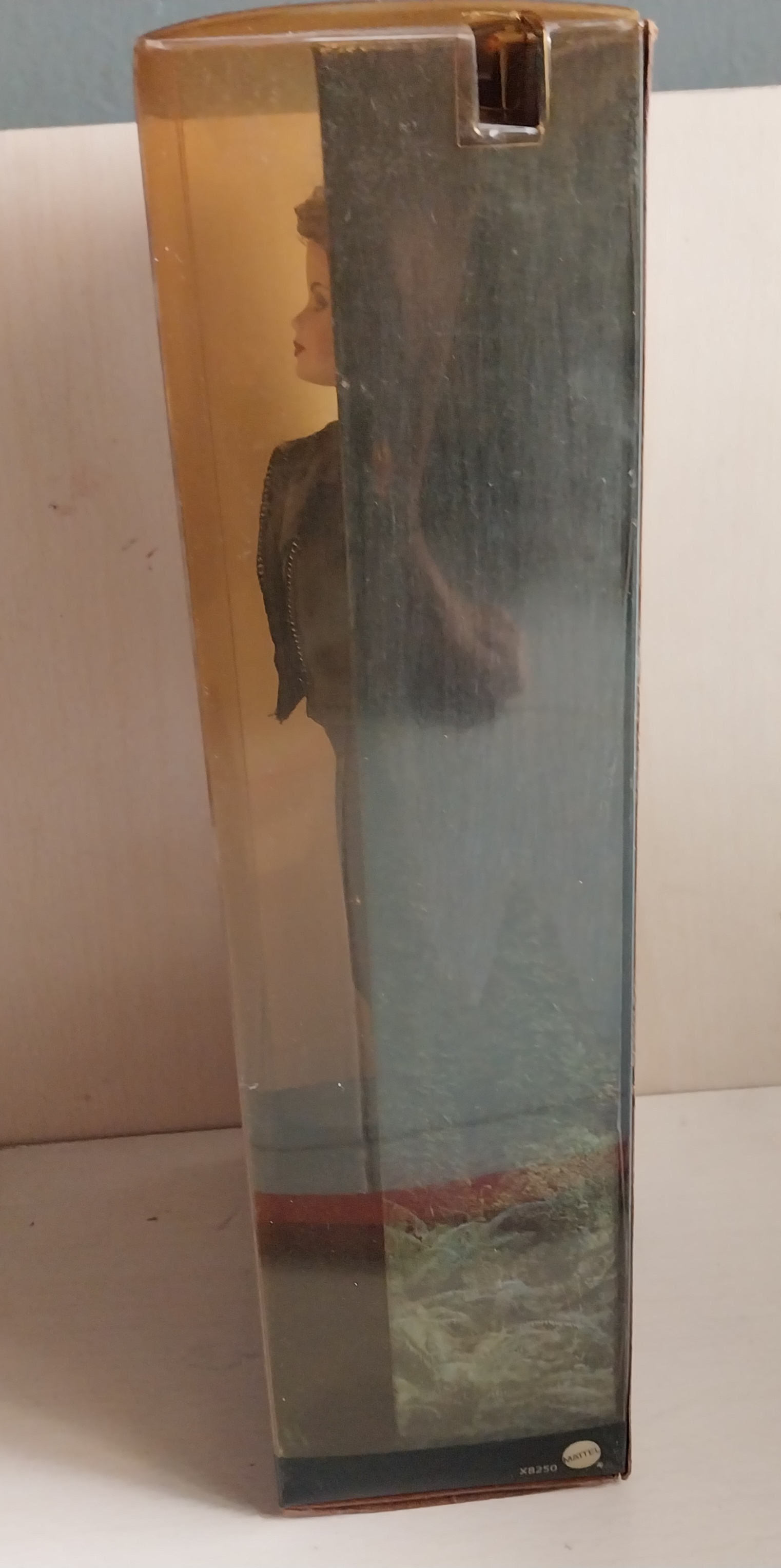 มือ1 เก่าเก็บในกล่อง ตุ๊กตาเบลล่า จากแวมไพร์ทไวไลท์2 ,Vampire Twilight Breaking Dawn ,Pink Label Barbie