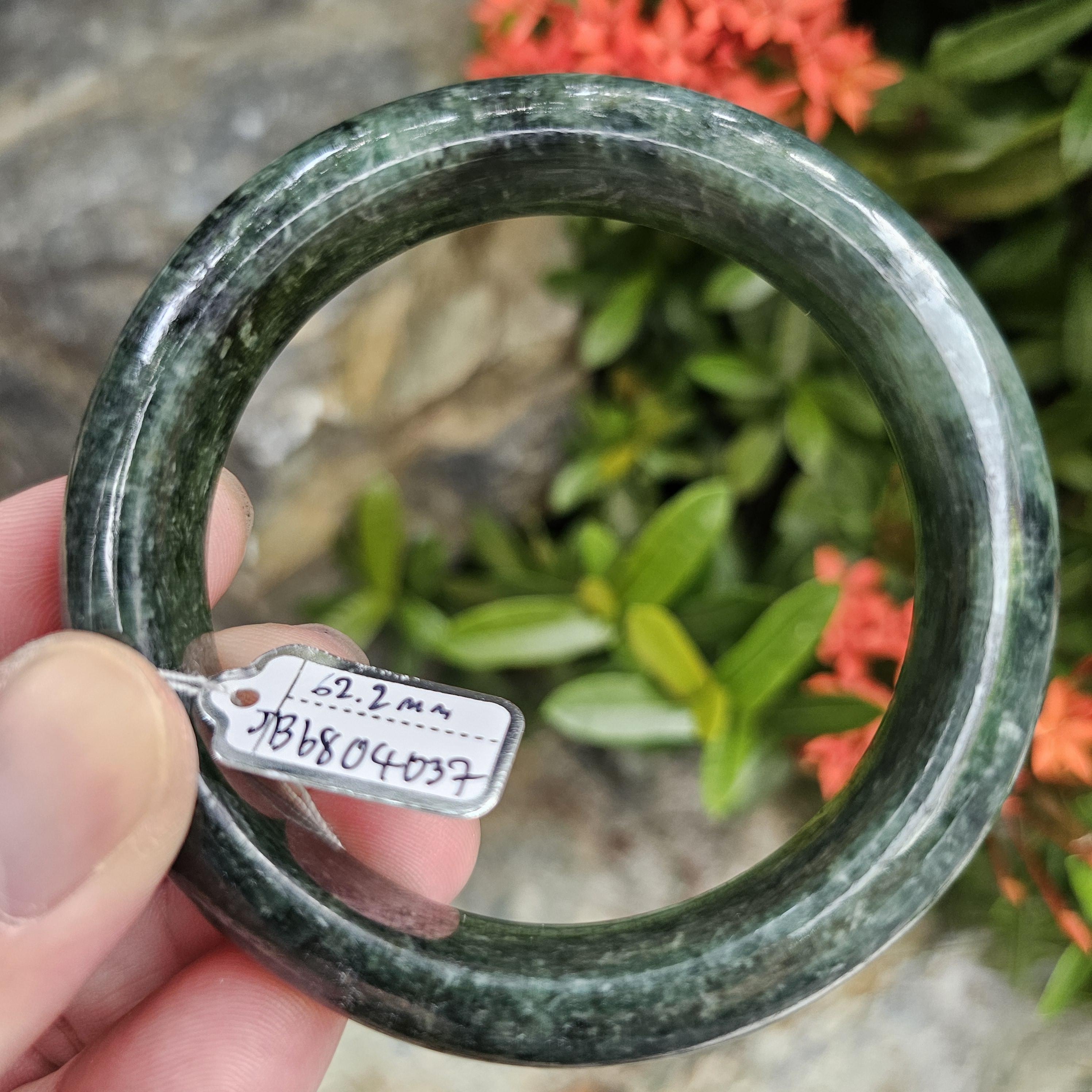 JB6804037 หยก พม่า แท้ Jade กำไลหยก 62.2 มม. (Jadeite bracelet) พม่า (Myanmar)