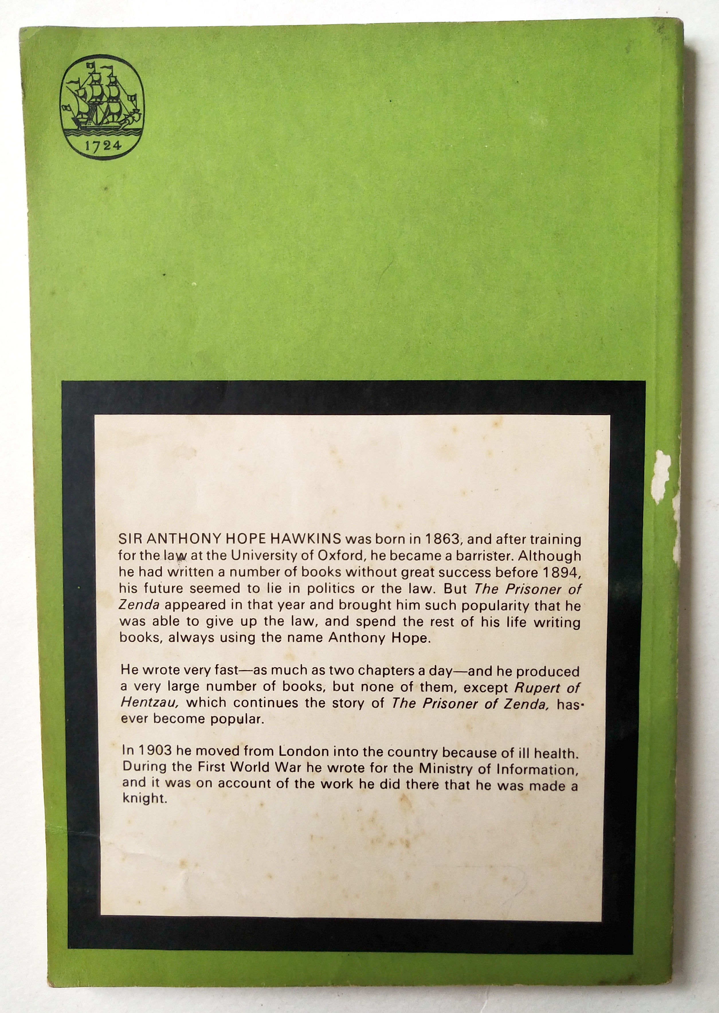 หนังสือเรียนเก่าอ่านนอกเวลา THE PRISONER OF ZENDA โดย ANTHONY HOPE ,SIMPLIFY BY GEORGE F. WEAR ,ILLUSTRATED BY JOHN NICOLSON พิมพ์ครั้งที่2 เมษายน 1967