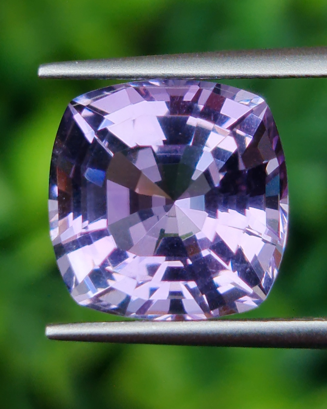 พลอย อเมทิส Amethyst 8.23 กะรัต (Cts.) พลอยแท้ อัญมณีมงคลประจําวันเกิด เครื่องประดับพลอย
