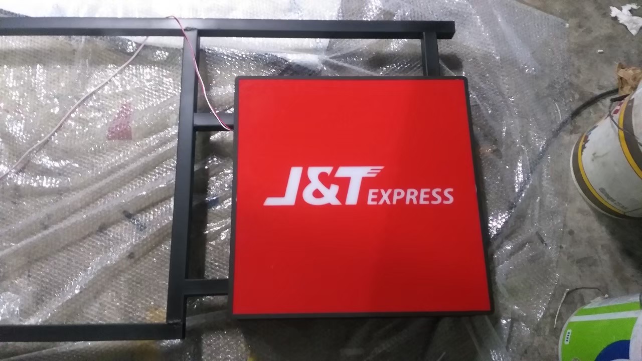 งานป้ายกล่องไฟ