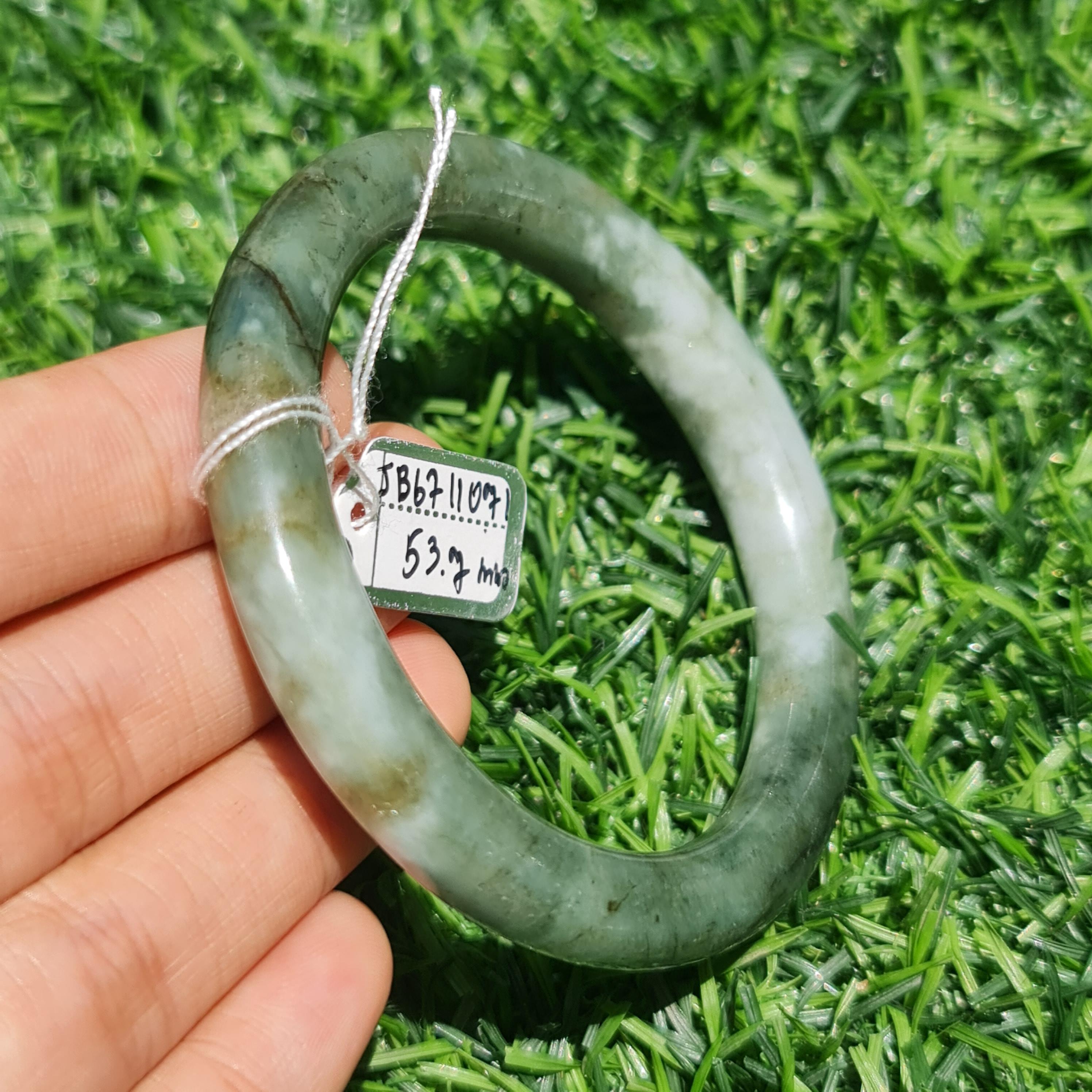 JB6711071 หยก พม่า แท้ Jade กำไลหยก 53.7 มม. (Jadeite bracelet) พม่า (Myanmar)