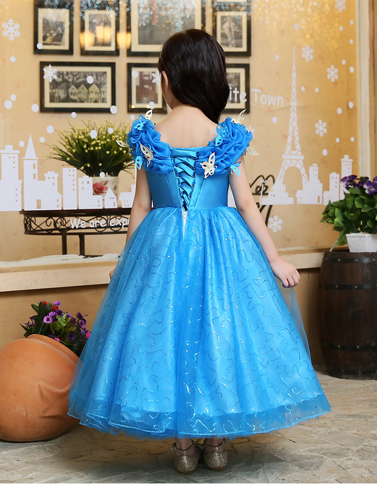 Pre-orderชุดแฟนซี ชุดราตรีเด็ก ชุดออกงาน ชุดกระโปรง สไตล์เจ้าหญิง แขนกุด แต่งดอกช่วงอก กระโปรงฟูฟ่อง สวยงาม เชือกผูกหลัง