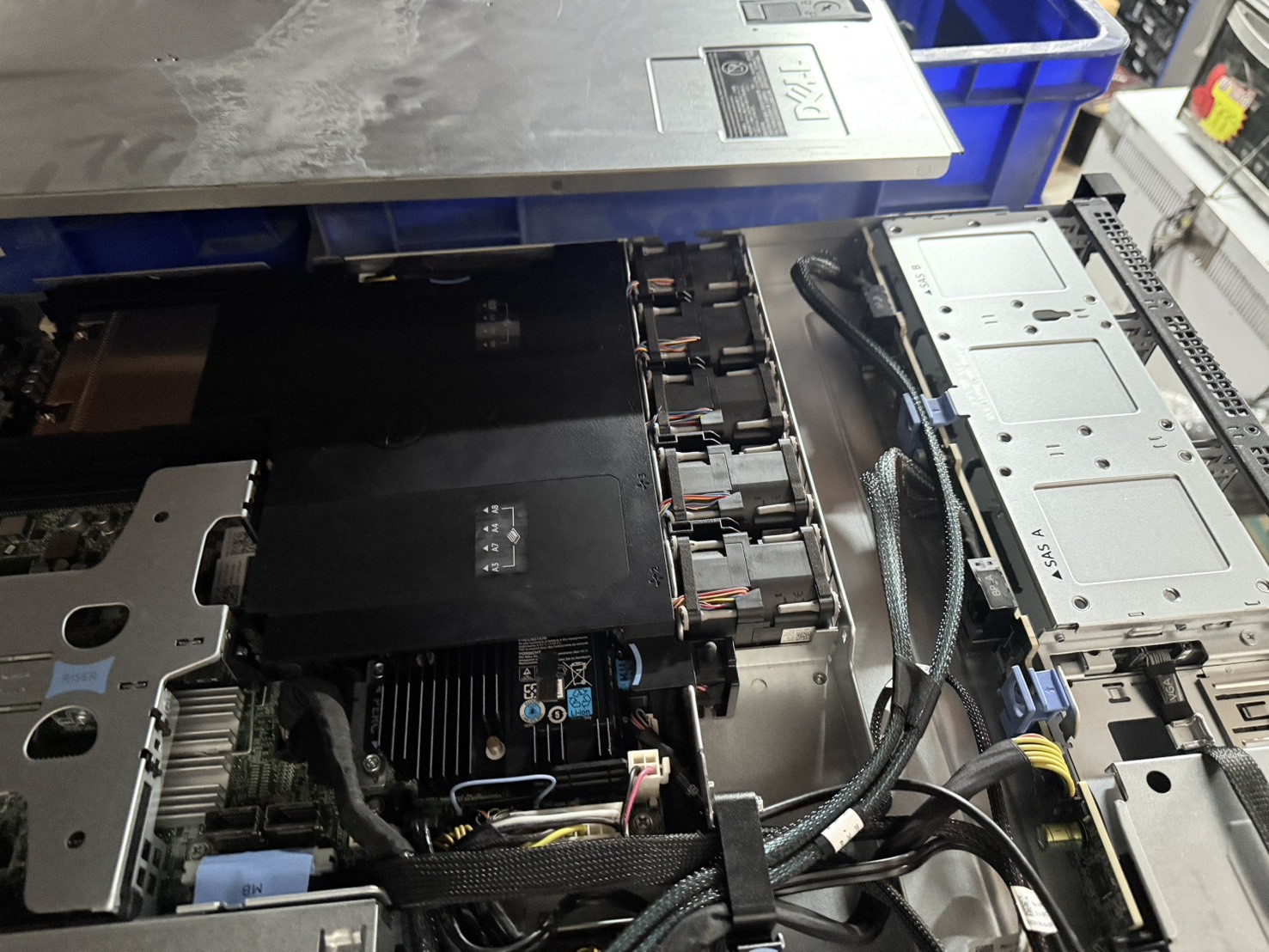 Server Dell PowerEdge R430 Server CPU E5-2660v3 Ram 64 GB SAS 300GB Power x2