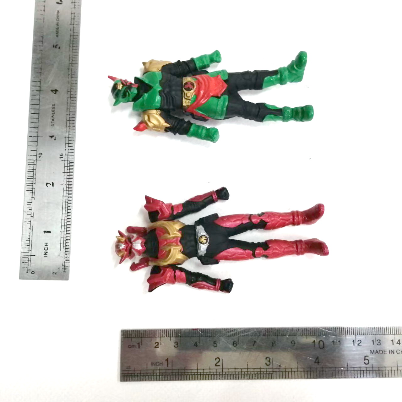 ซอฟ4นิ้ว กล่องคู่ ไรเดอร์ฮิบิกิร่างอาร์มฮิบิกิ กับ ไรเดอร์คาบูกิ มือสองสภาพดีมีรอยบ้าง กล่องไม่สวยขายคู่สองตัวไม่แยก