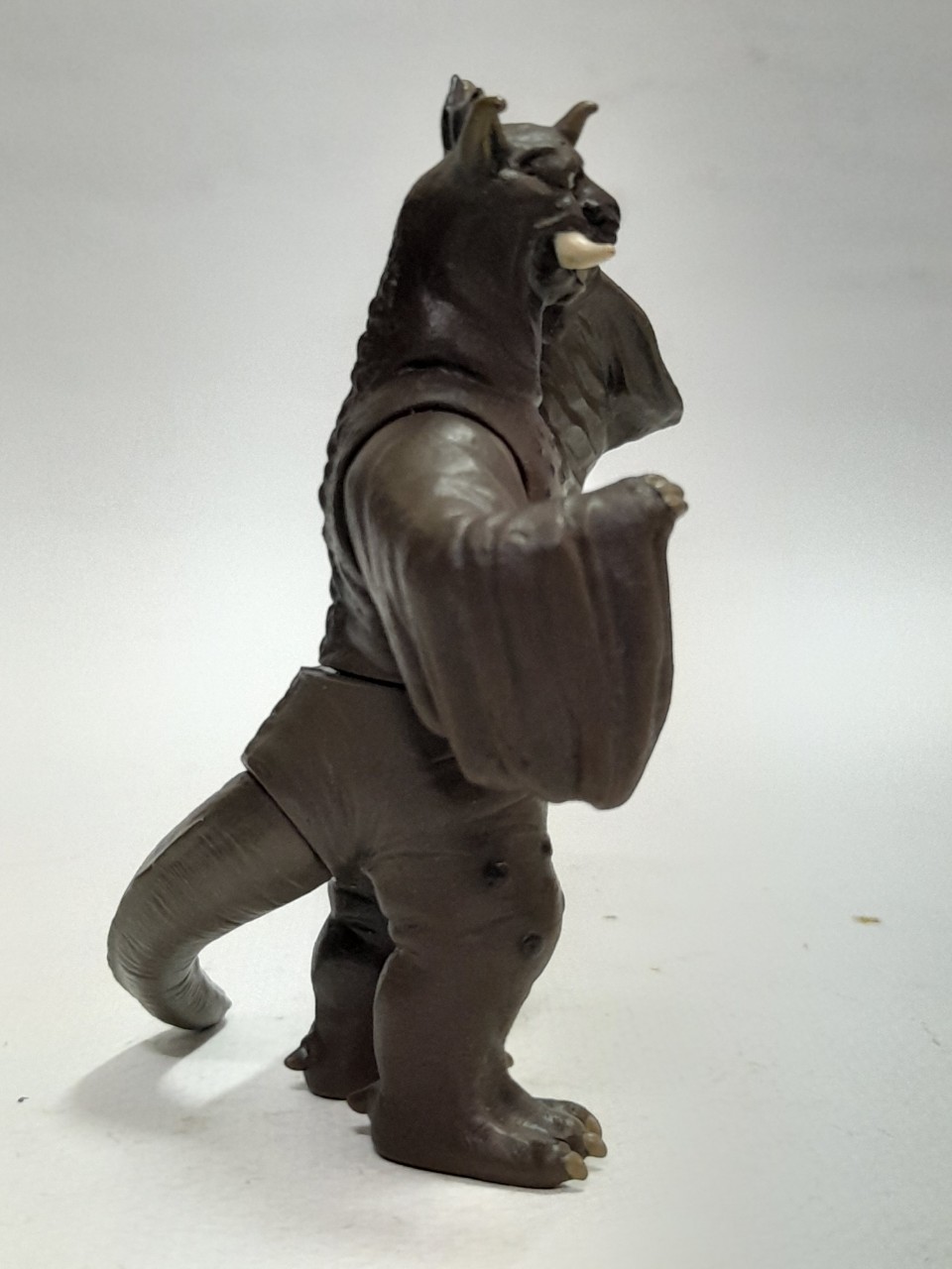 ซอฟ 4 - 4.5 นิ้ว สัตว์ประหลาดแจนโดร่า จากอุลตร้าแมน มือสอง สภาพดี มีรอยบ้าง ค่อนข้างหายาก ไม่พบบ่อย