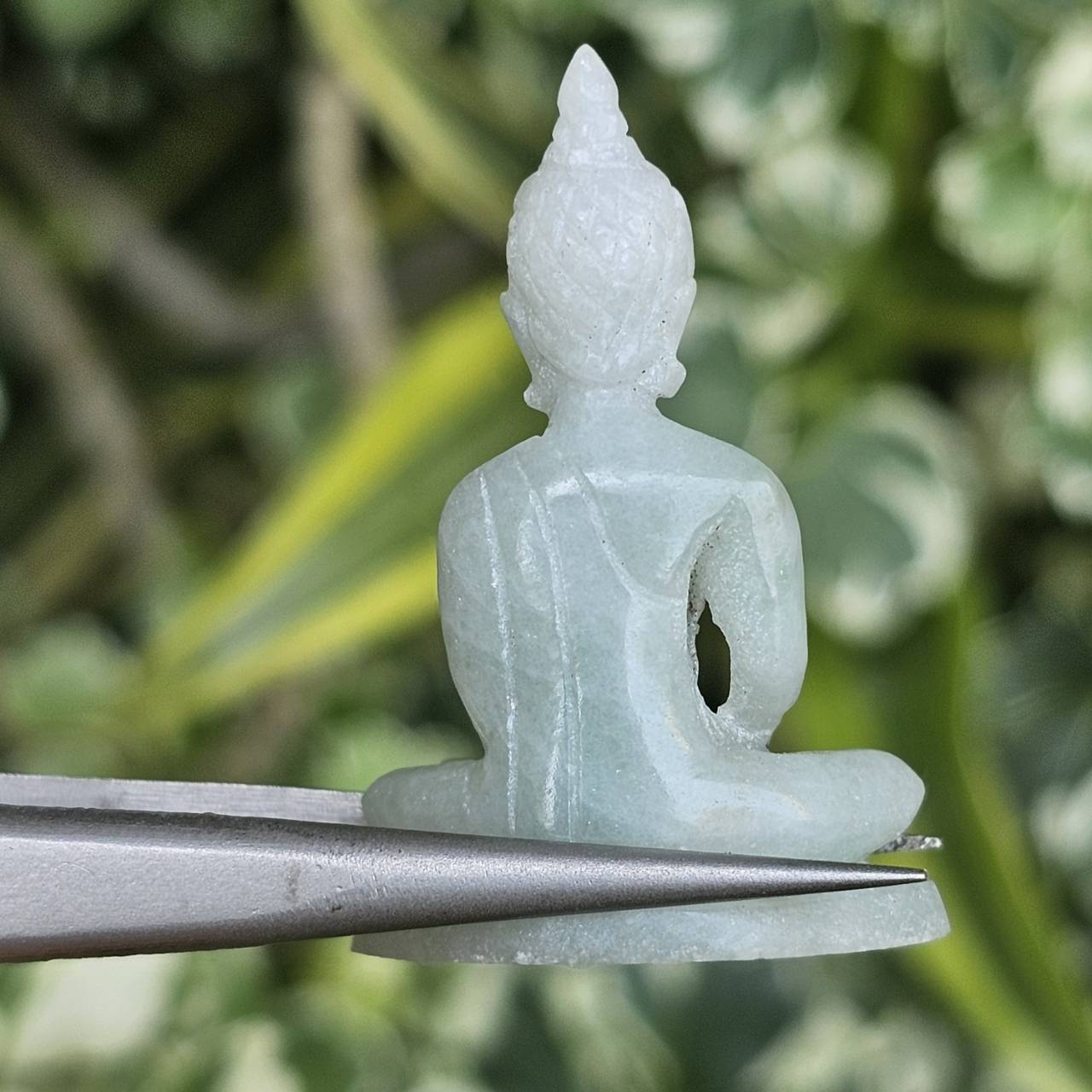 หยก แกะสลัก รูป พระ (Burmese jadeite) 28.45 กะรัต (cts.) หยก พม่า แท้