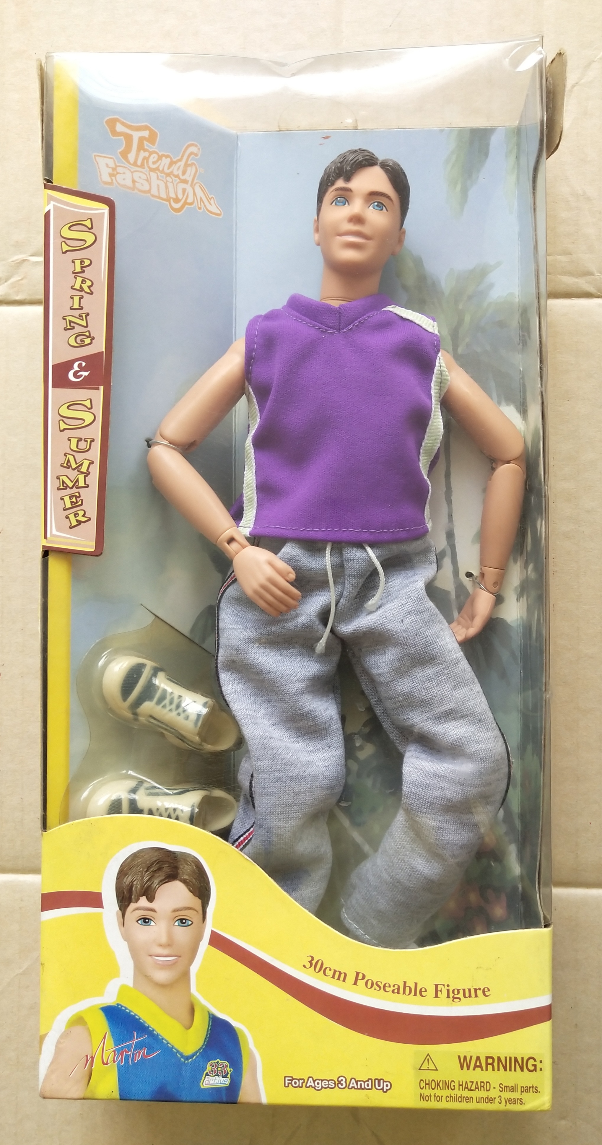 งานเก่า ของสะสมในแพ็ค ตุ๊กตามีข้อต่อ ผู้ชาย ขนาด 30 ซม. สวมชุดกีฬา , มี กว่า 20 ข้อต่อ, เอวหมุนได้