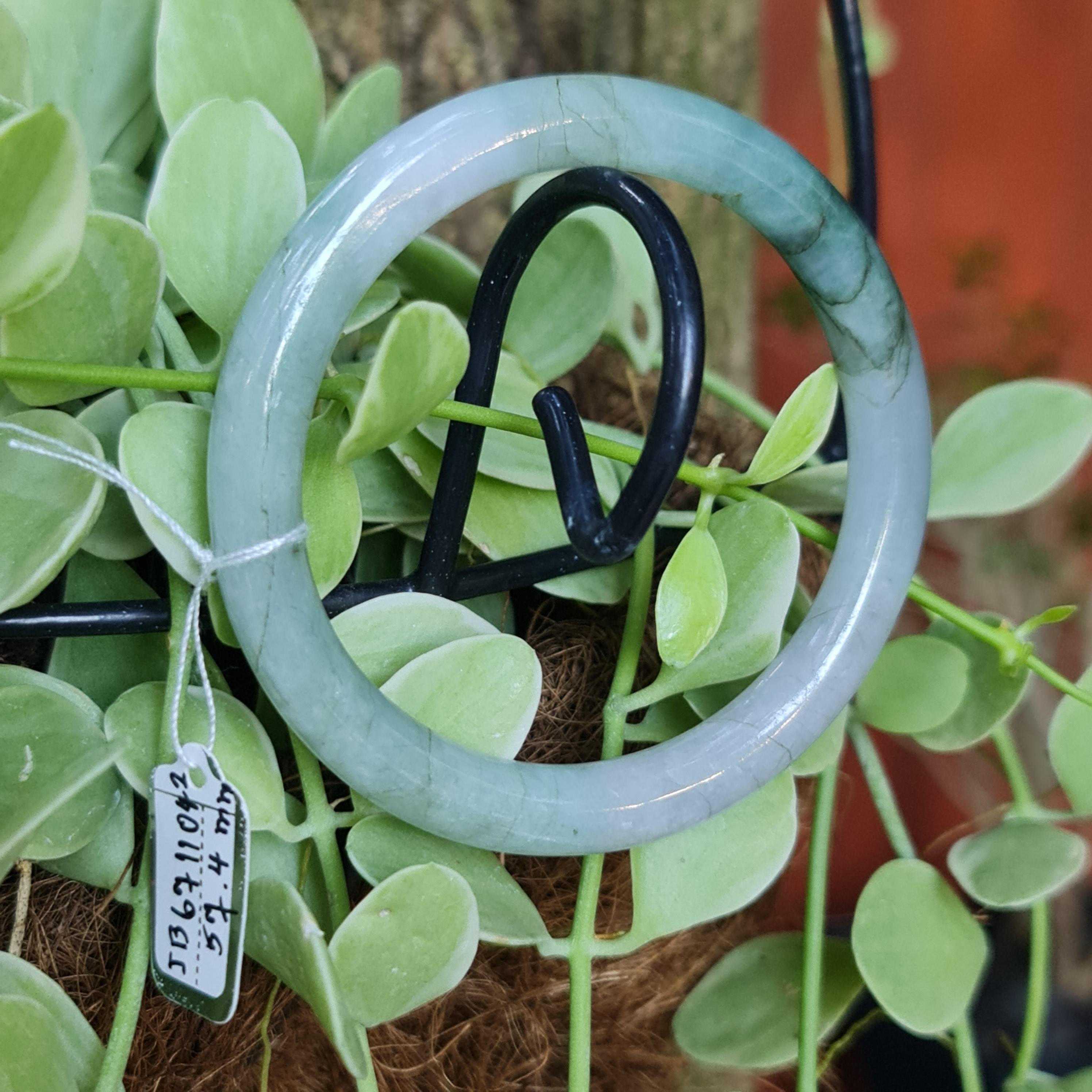 JB6711042 หยก พม่า แท้ Jade กำไลหยก 57.4 มม. (Jadeite bracelet) พม่า (Myanmar)