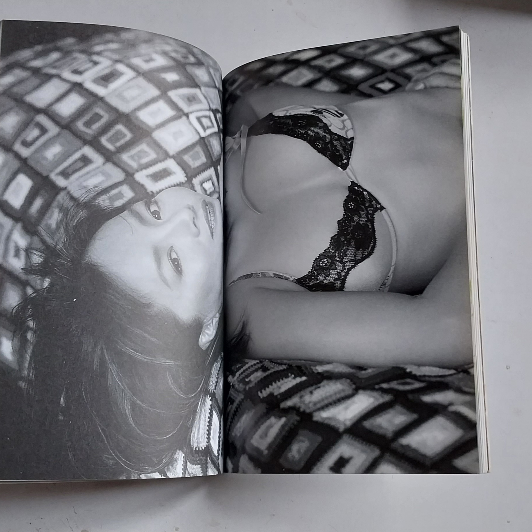 หนังสือสวยสำหรับสะสม "เพ็ญพักตร์ ศิริกุล Sexy Forever" สวย เซ็กซี่ สาวสองพันปี เคล็ดลับของเพ็ญพักตร์ ศิริกุล penpak sirikul พิมพ์ครั้งที่2