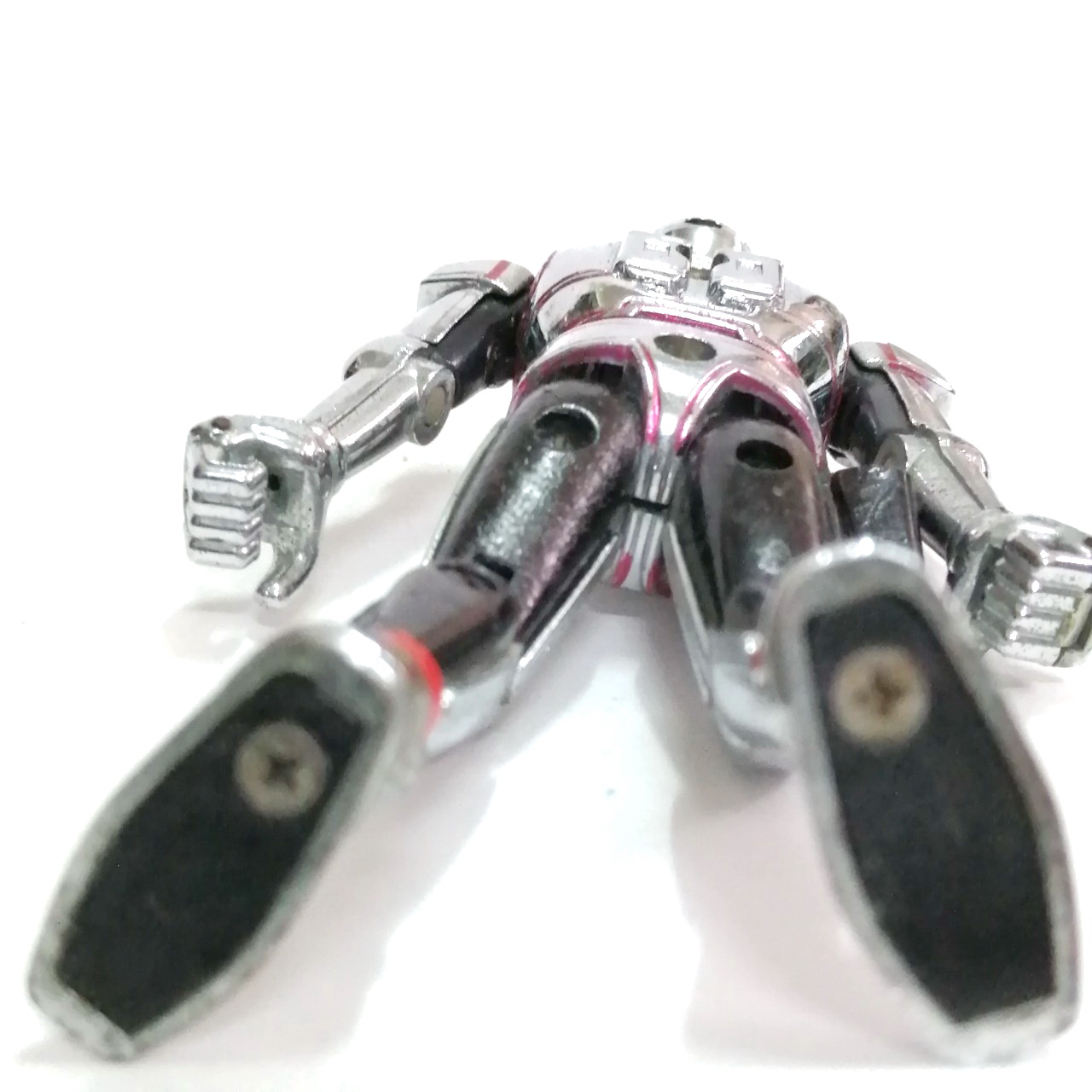 หุ่นเหล็ก มีบางส่วนเป็นพลาสติก จิ้งจอกอวกาศ จัสเปี้ยน มีรอย *** ไม่ทราบแบรนด์ มีตำหนิตามภาพ งานเก่าหายาก เก่าเก็บ มีรอย พิจารณาก่อนซื้อ