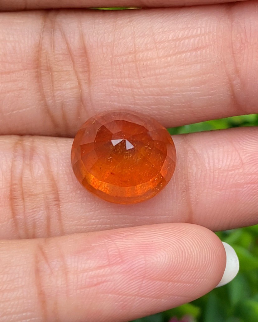 พลอย ออเรนจ์ แซฟไฟร์ สีส้ม Orange Sapphire 14.75กะรัต (Cts.) พลอยแท้ อัญมณีมงคลประจําวันเกิด เครื่องประดับพลอย